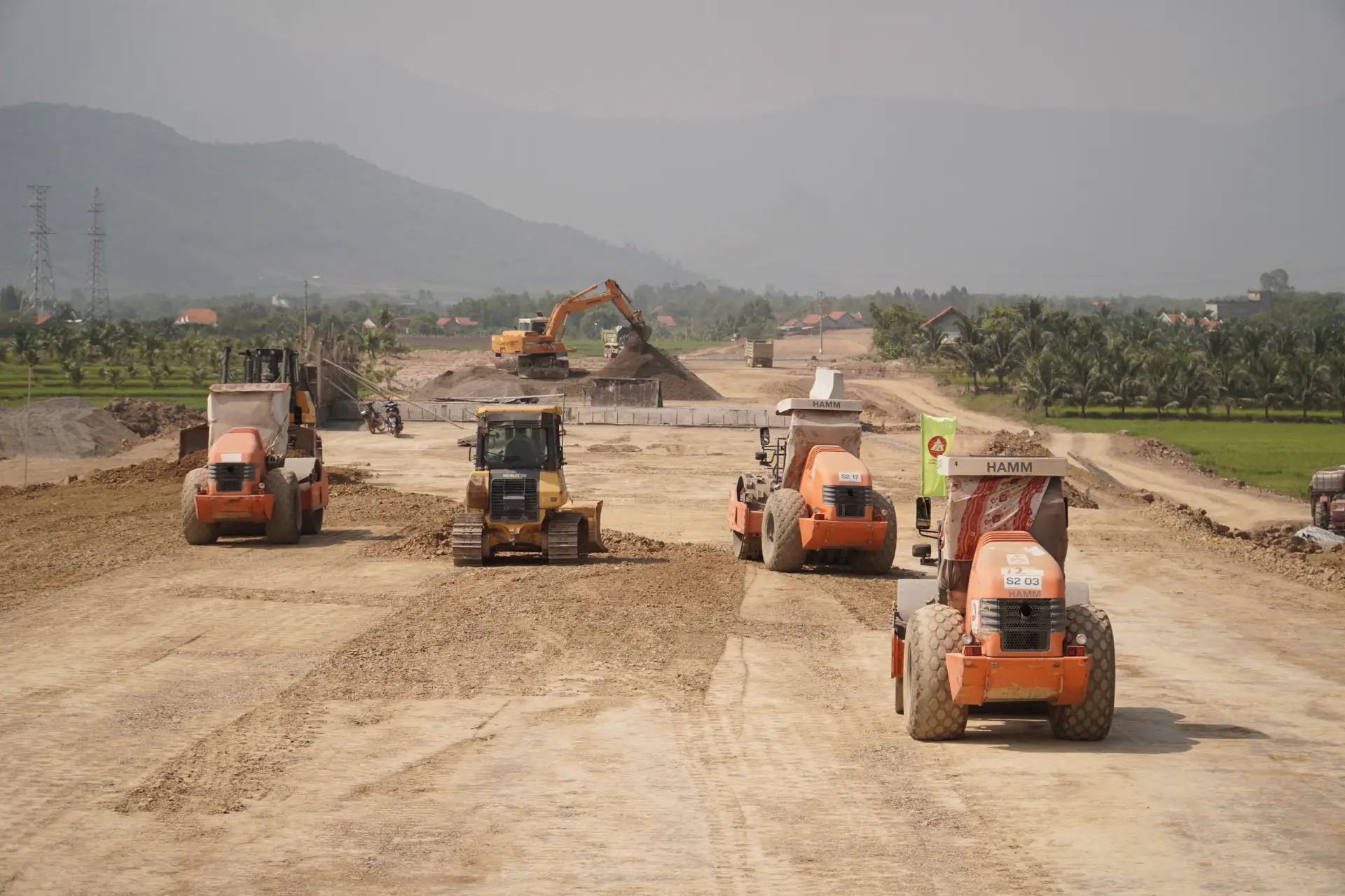 Xây dựng công trình đường bộ Động lực phát triển và thách thức bền vững