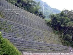 Kiệt Tác Thầm Lặng Tường chắn đất