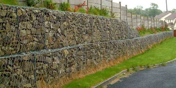 Thiết kế tường chắn đất bằng đá hộc