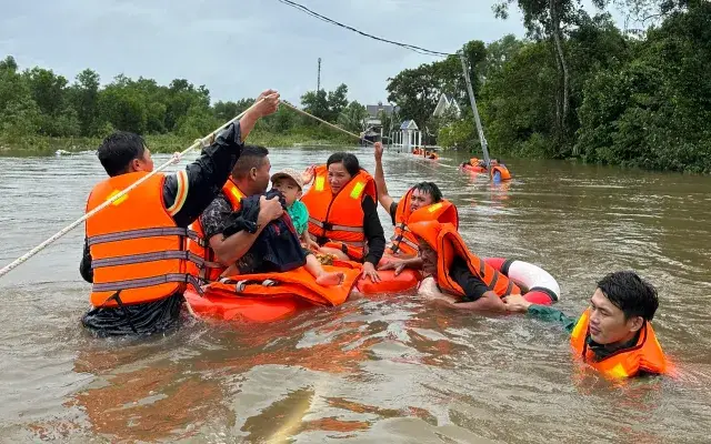 Vượt Qua Thử Thách Hướng Dẫn Toàn Diện Ứng Phó Lũ Lụt Tại Việt Nam
