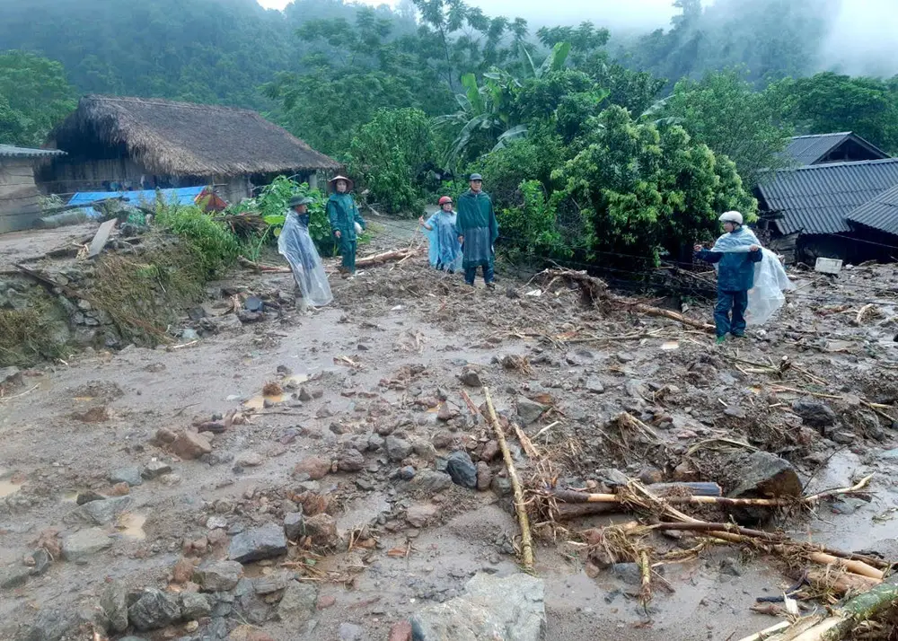 Tác hại của lũ quét và sạt lở đất