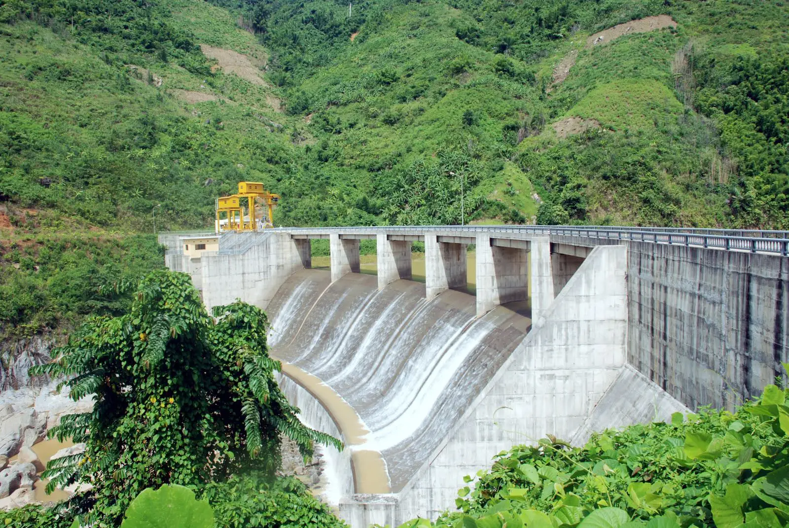 Thủy điện - Dòng Chảy Vô Cùng, Nguồn Năng Lượng Vô Giá
