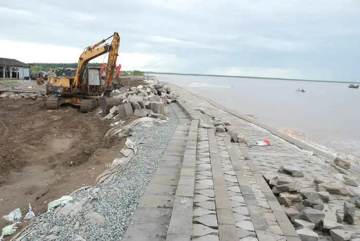 Hành lang bảo vệ bờ biển
