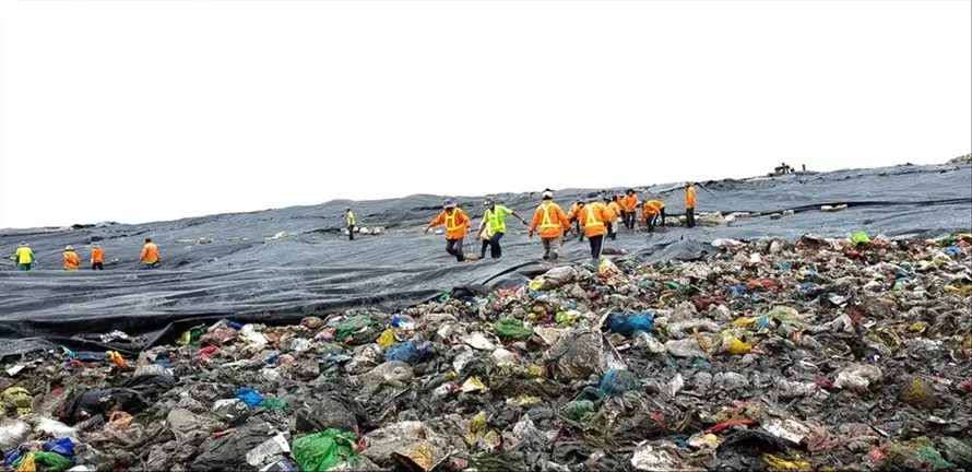 Các bãi chôn lấp rác ở Việt Nam