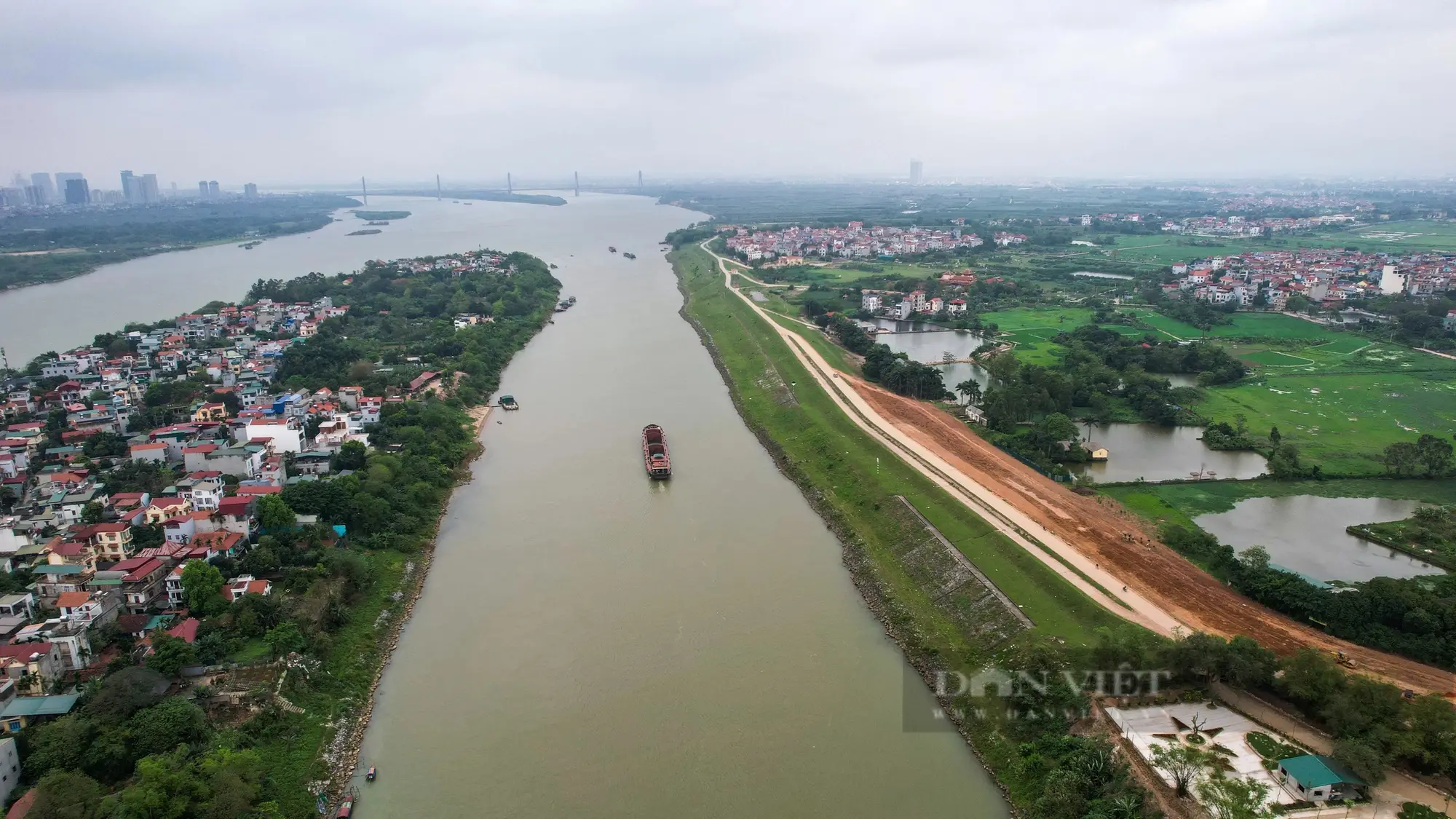 Kè Sông Hồng - Hành Trình Tái Sinh
