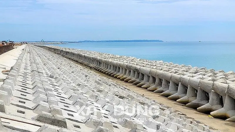 Kè Sông Hào Anh Hùng Thầm Lặng Bảo Vệ Đất Nước