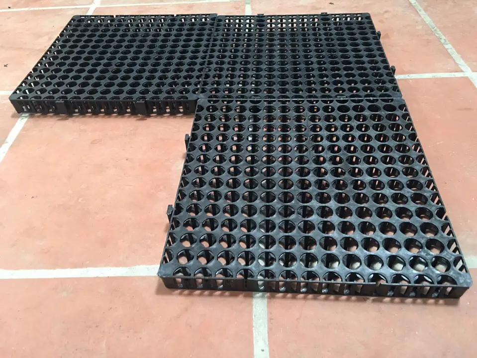 Tận hưởng cuộc sống xanh với Vỉ thoát nước sàn Giải pháp đột phá cho kiến trúc hiện đại