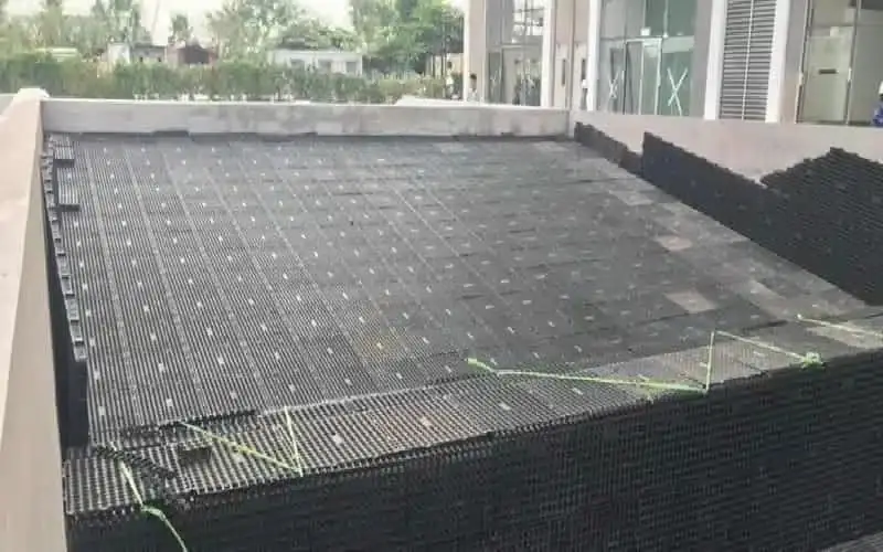 Vỉ nhựa thoát nước – Giải pháp xanh cho đô thị tương lai