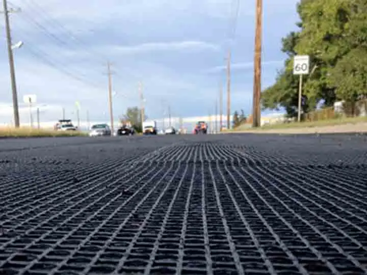 Lưới địa kỹ thuật cốt sợi thủy tinh