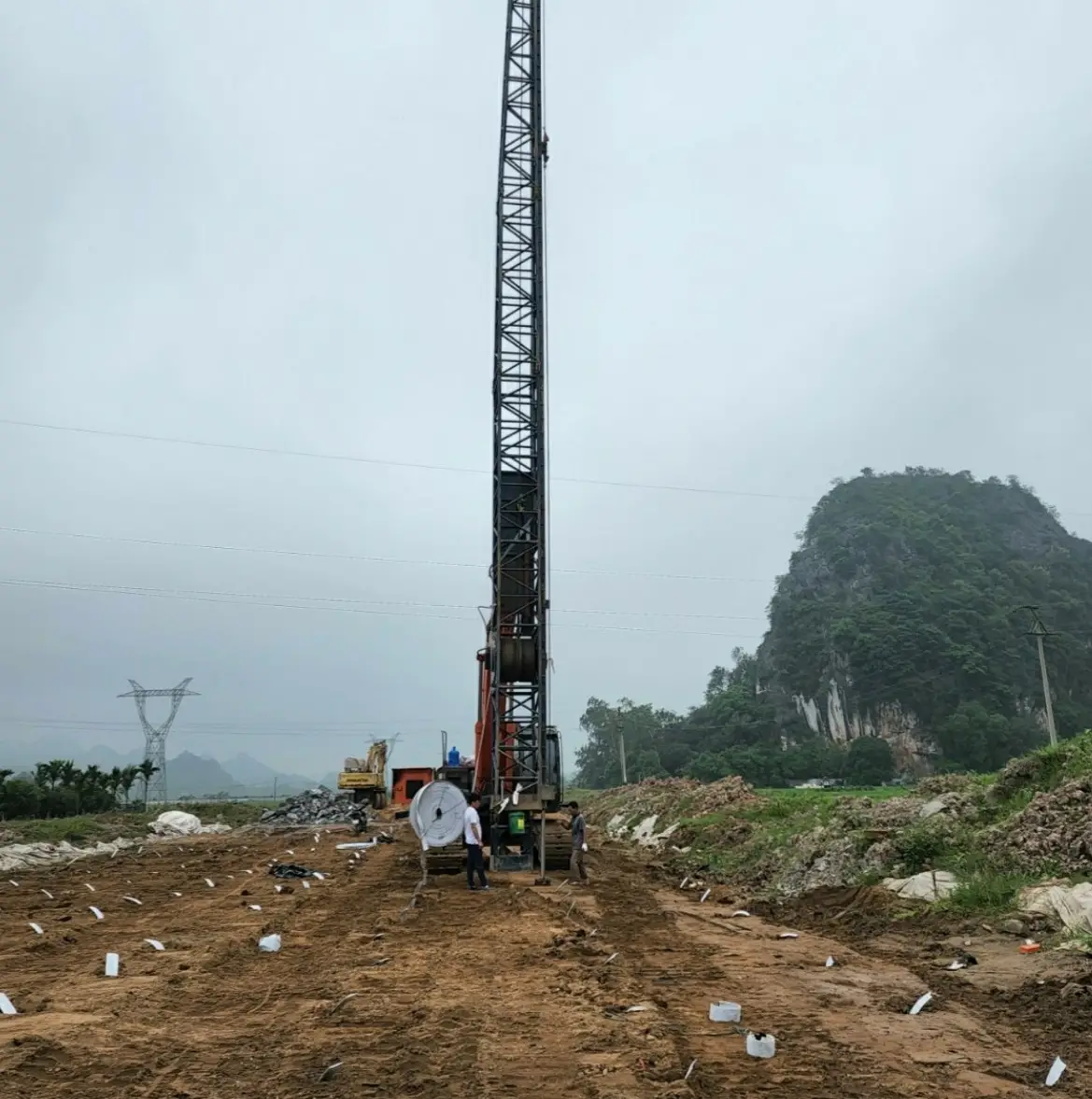 Thi Công Cắm Bấc Thấm