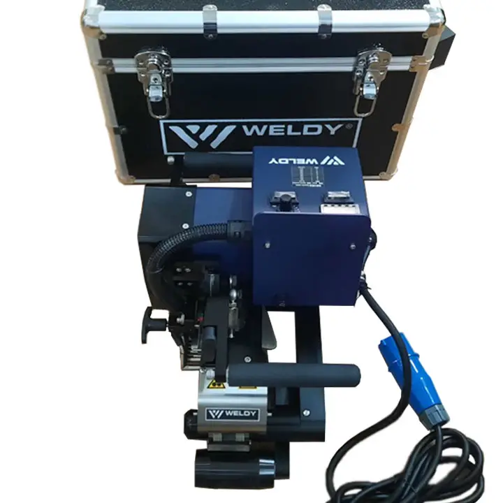 Máy hàn bạt HDPE