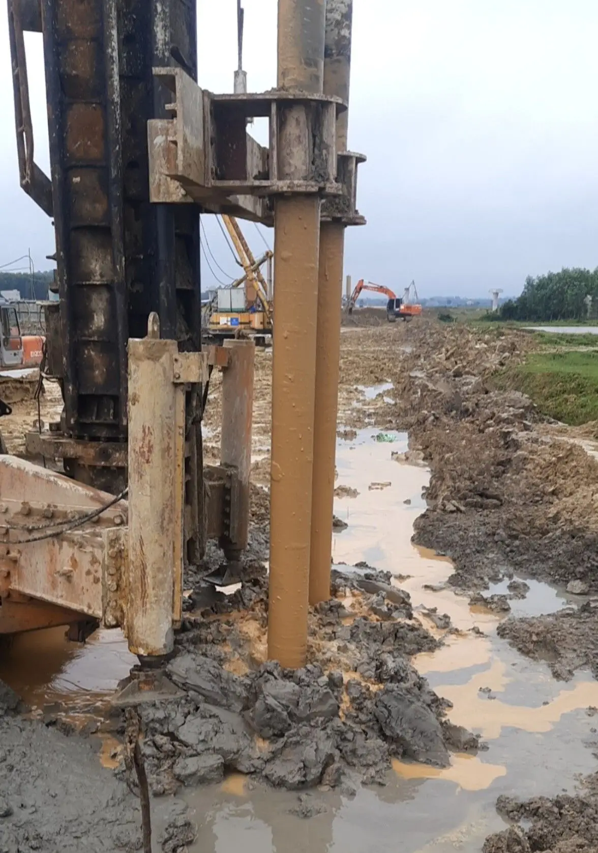 Xử lý nền đất yếu bằng cọc xi măng - đất