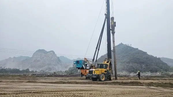 Xử lý nền đất yếu bằng giếng cát