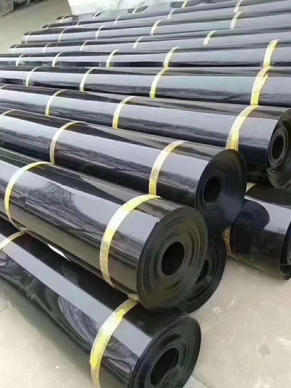 Báo Giá Bạt Nhựa Chống Thấm - Giải Pháp Toàn Diện Cho Mọi Công Trình