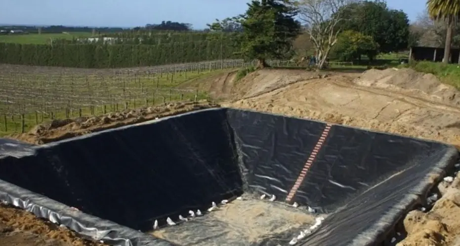 Bạt HDPE - Giá Cả Hợp Lý và Ứng Dụng Đa Dạng Trong Đời Sống