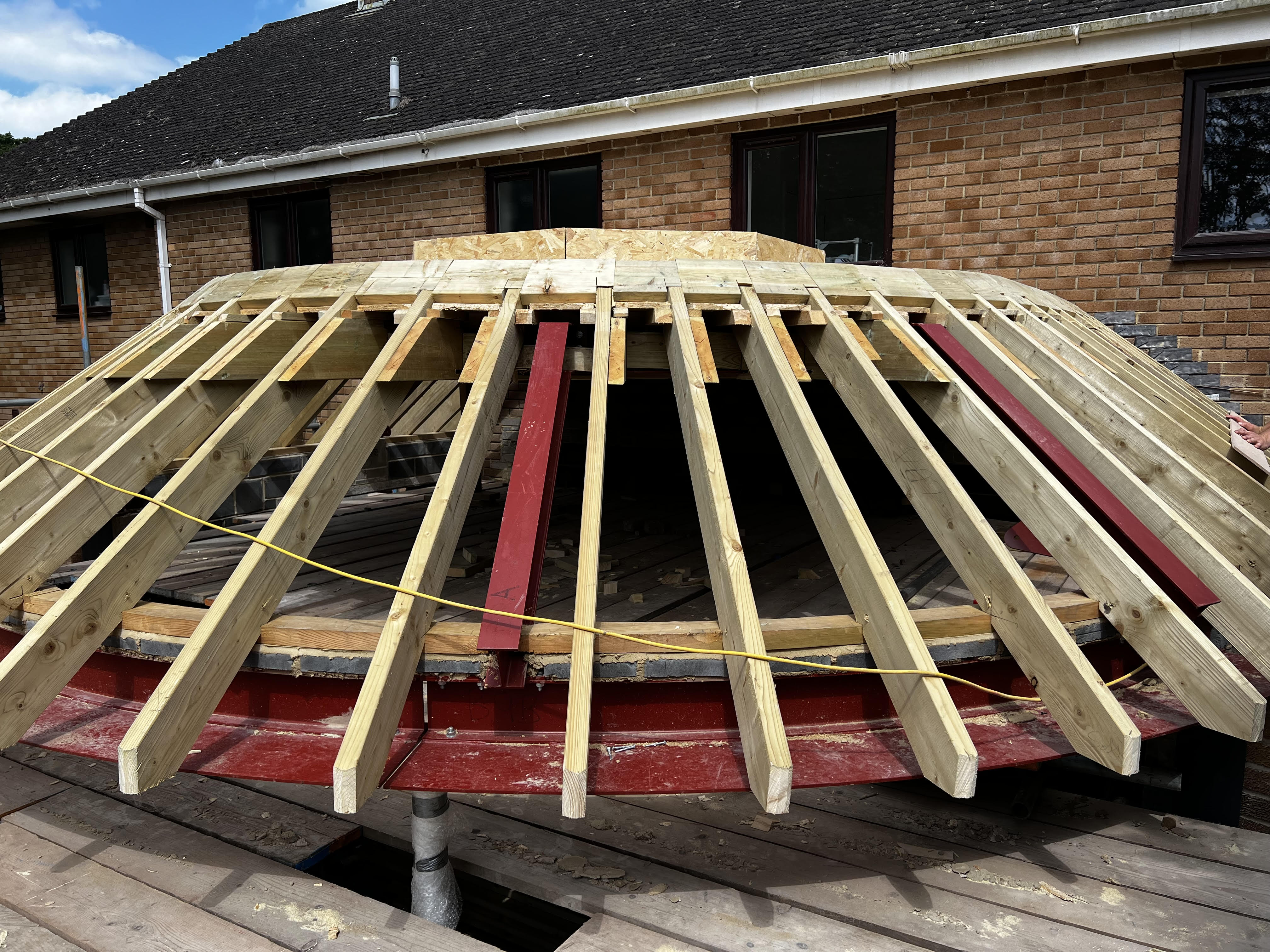 Carpentry no problem even on the unusual roofs