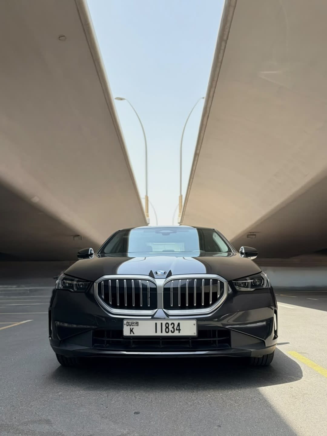 BMW 520i image 1