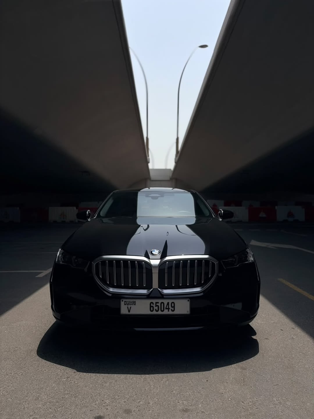 520i - image 1