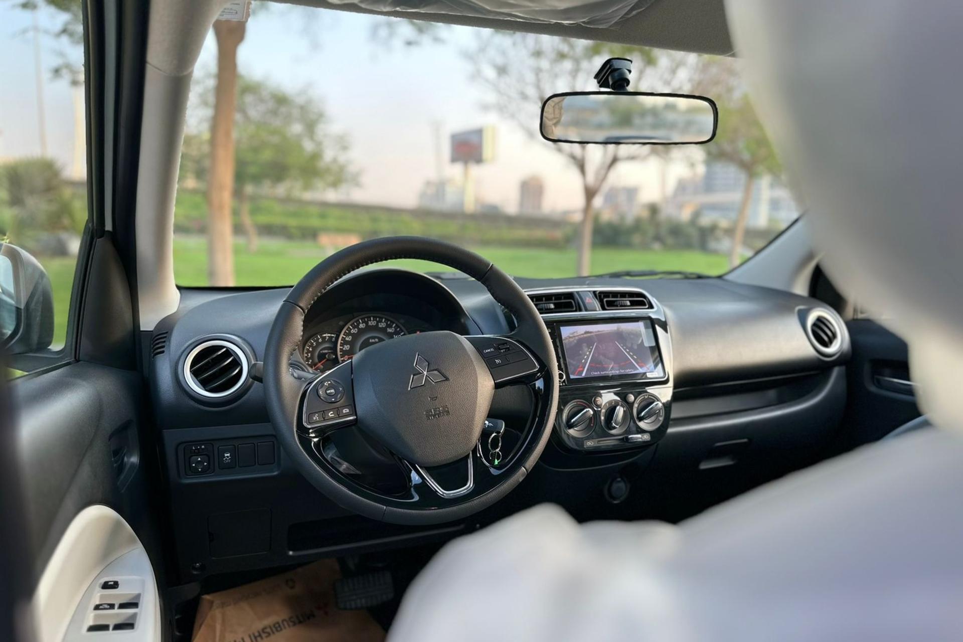 Mitsubishi Attrage image 1