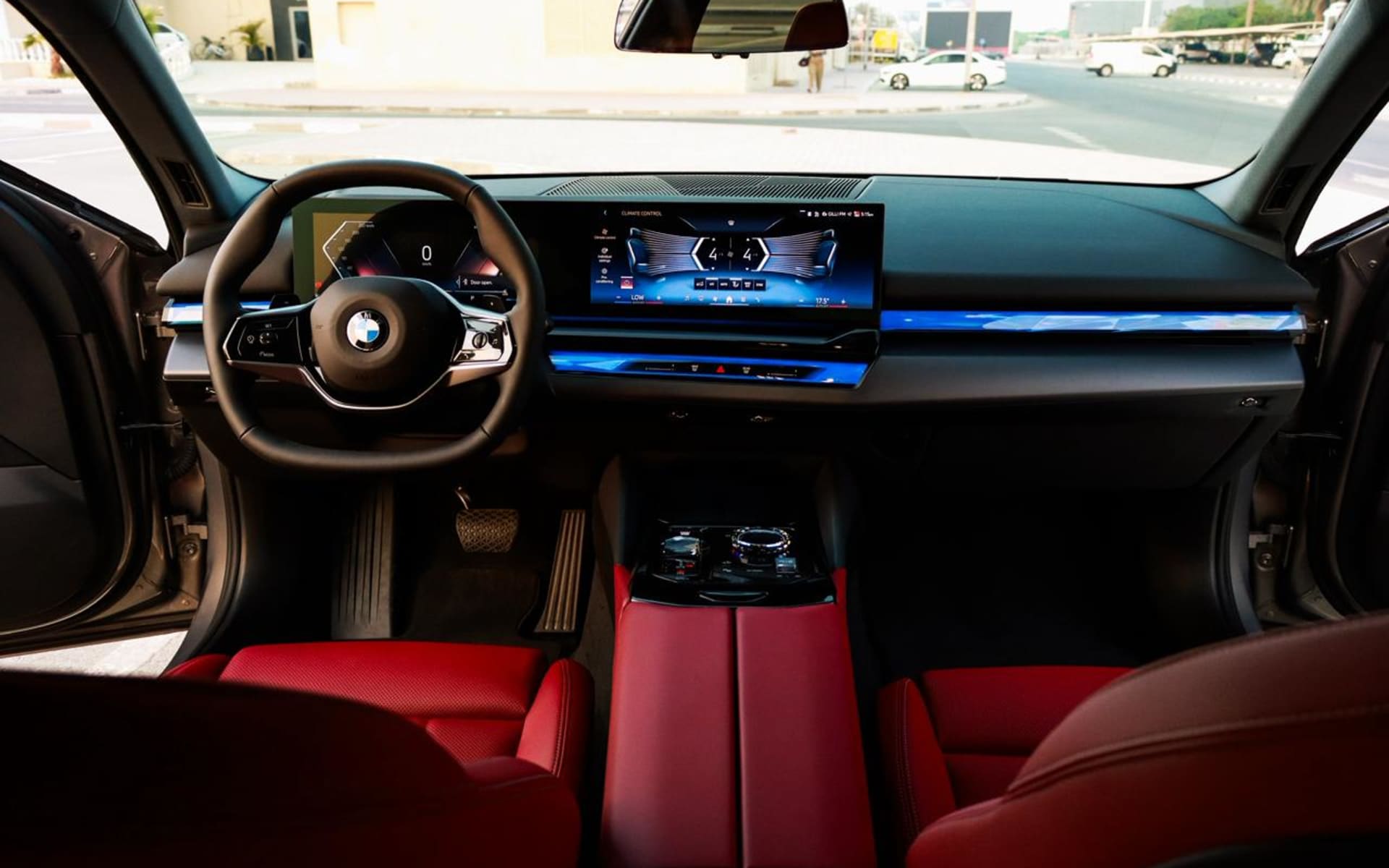 520i - image 1