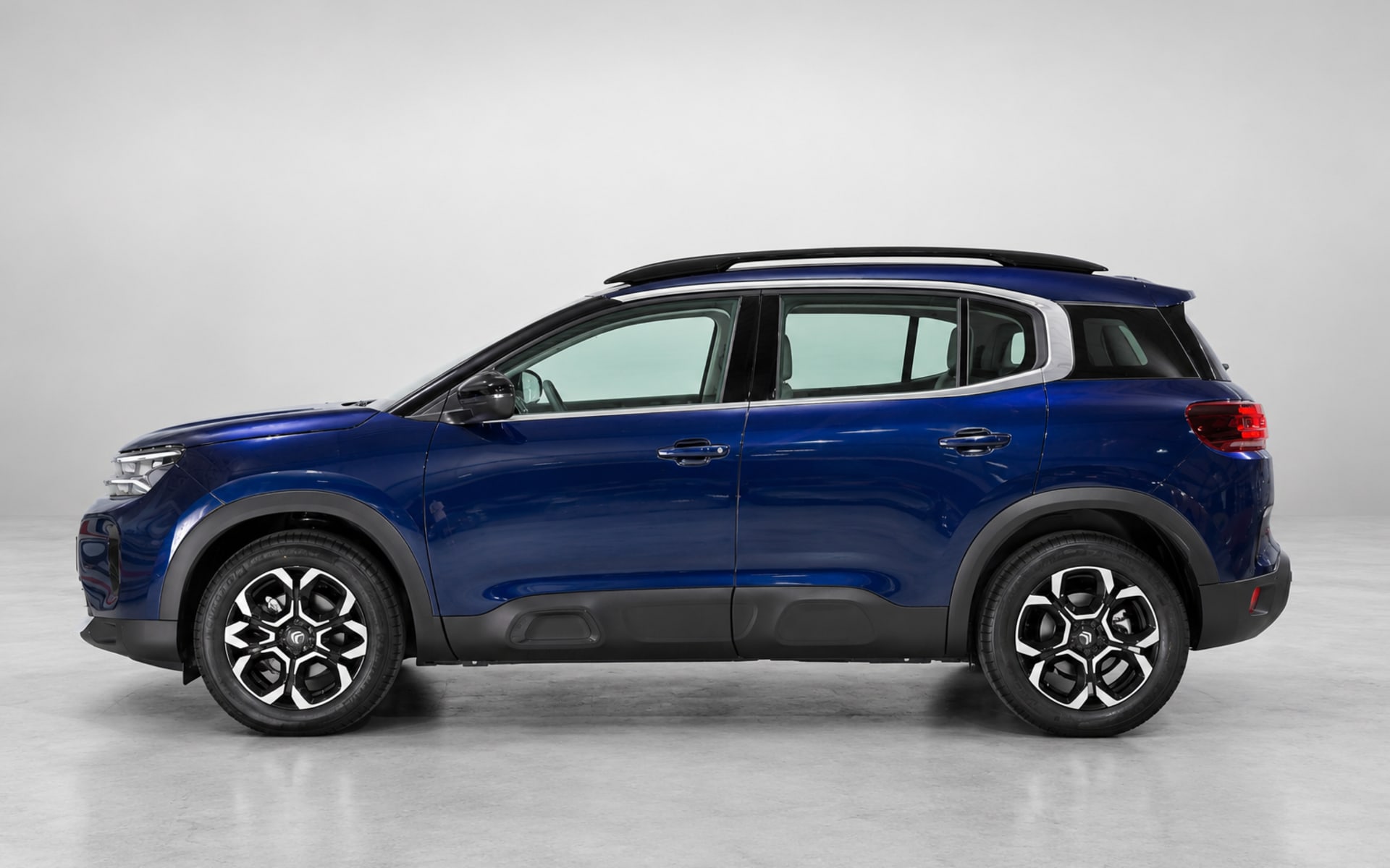 Citroen C5 Aircross image 1