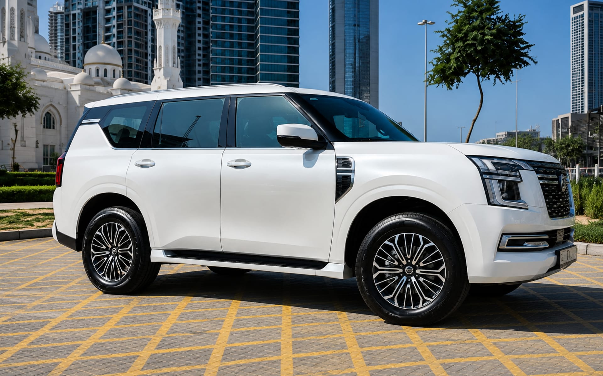 Nissan Patrol Platinum image 1