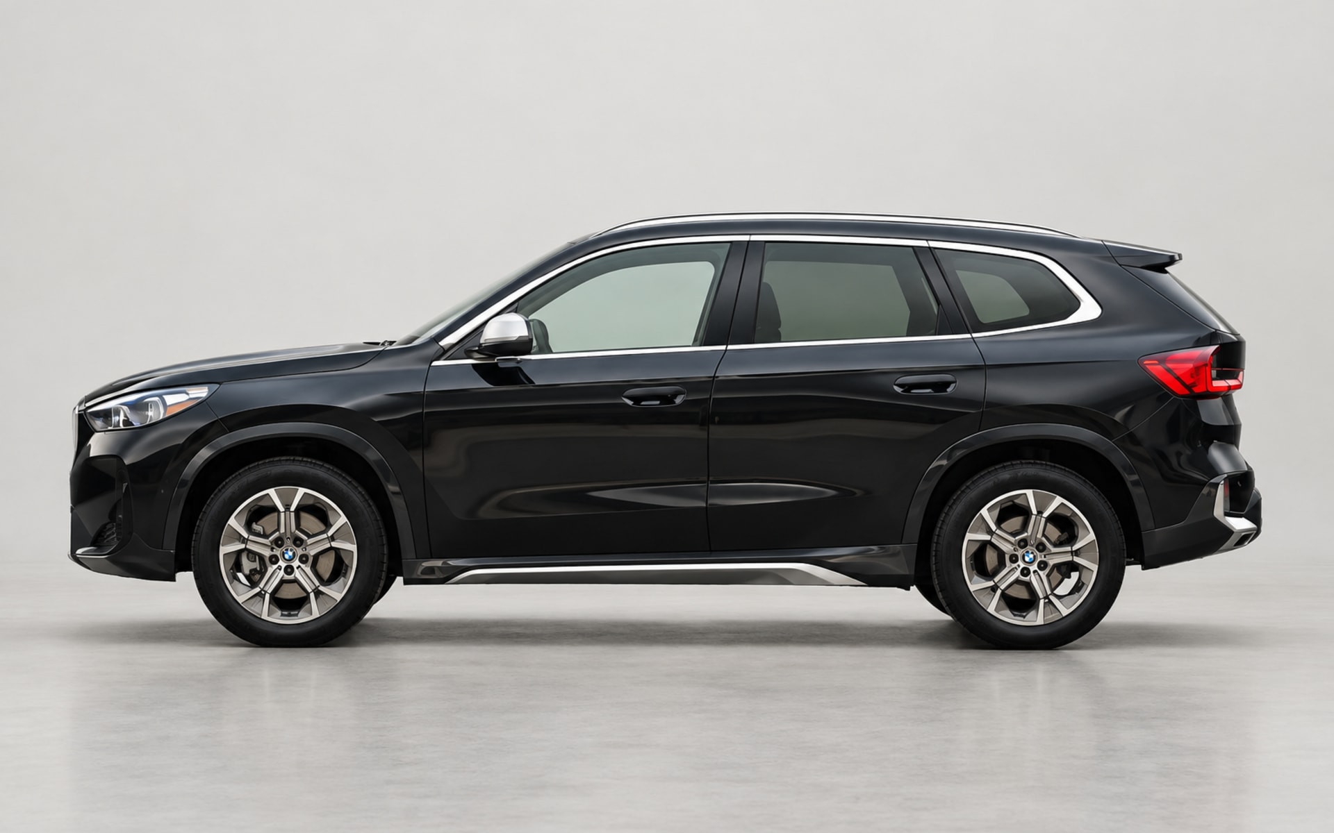 X1 - image 1