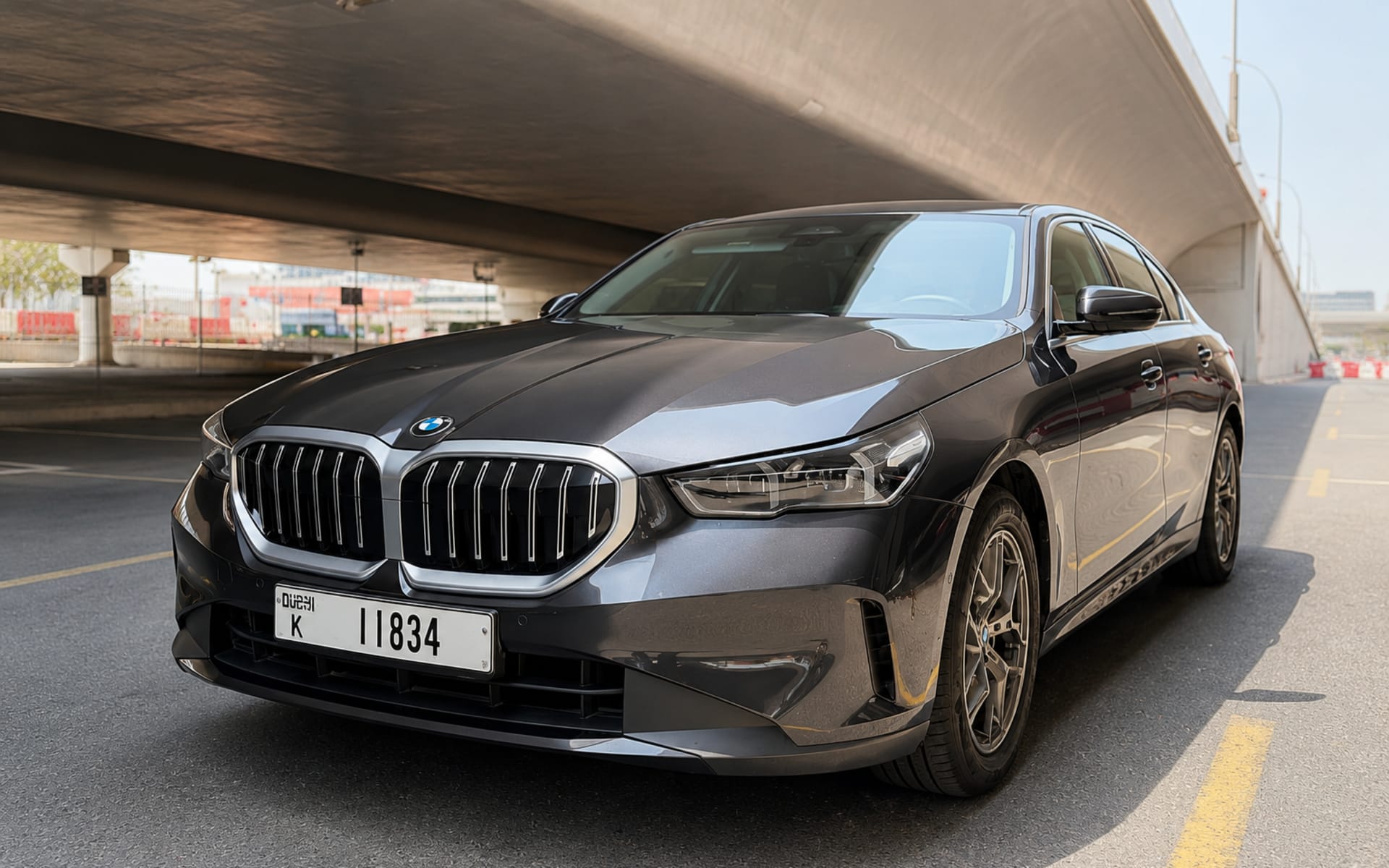 BMW 520i image 1