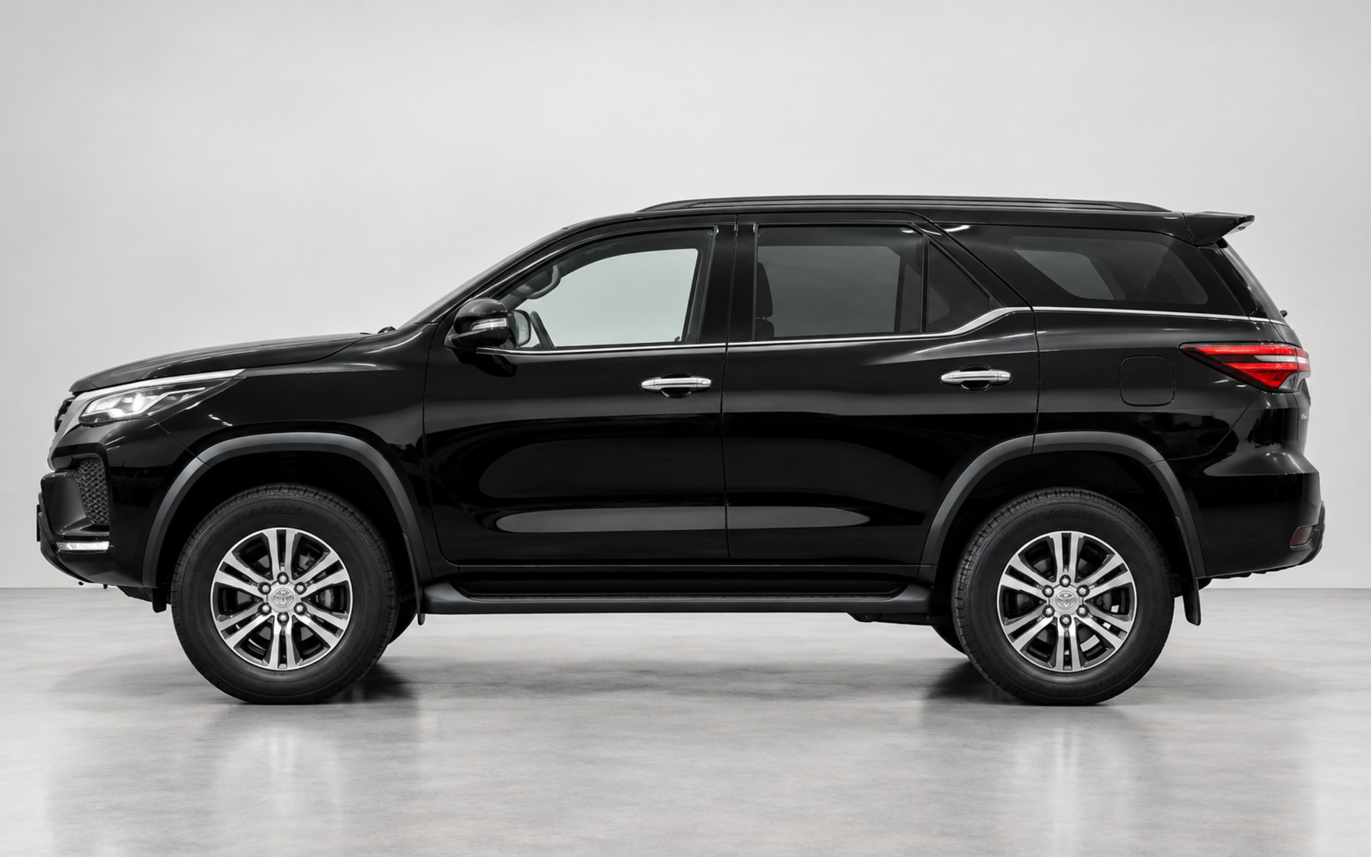 Fortuner - image 1