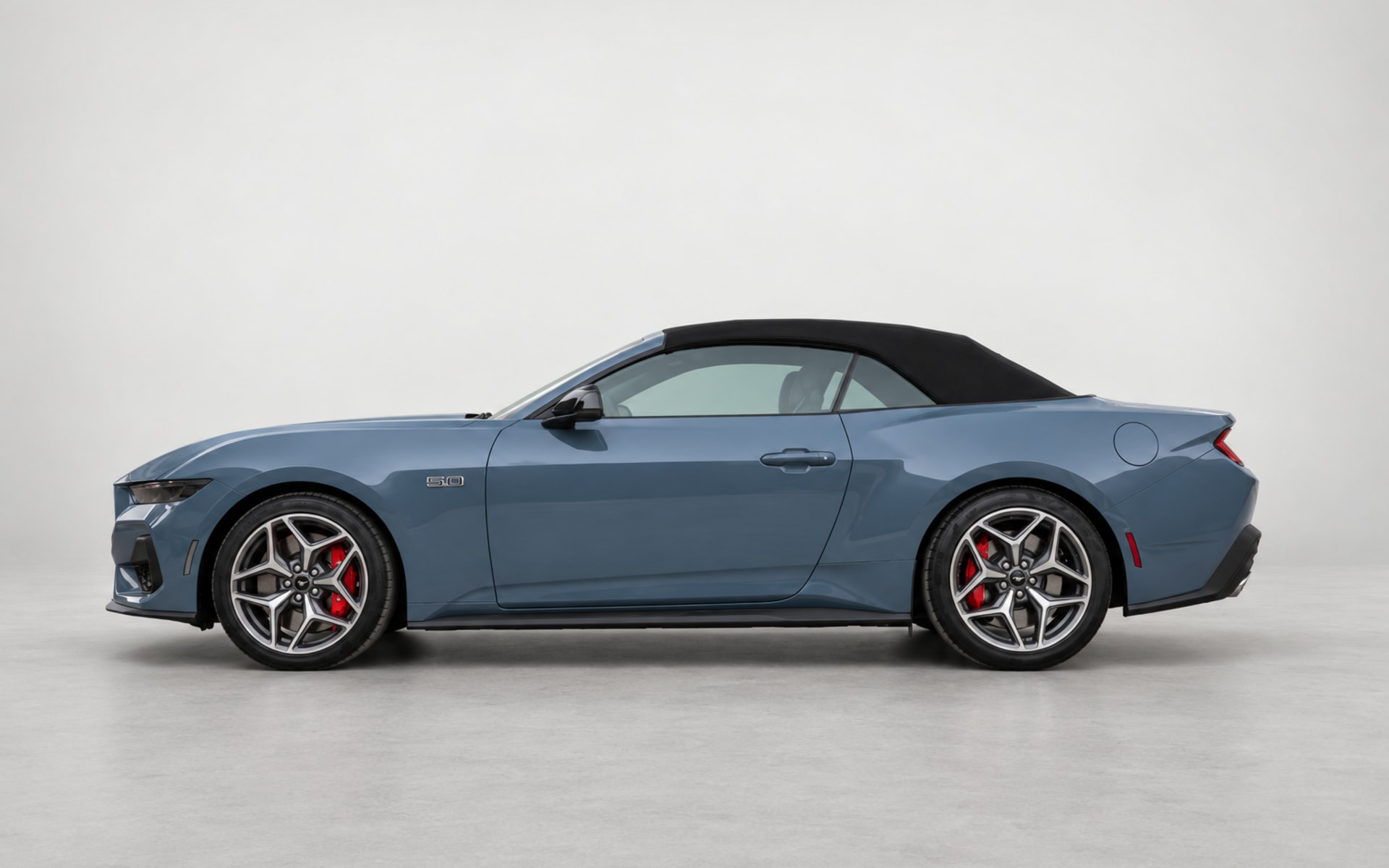 Mustang GT Convertible - image 1