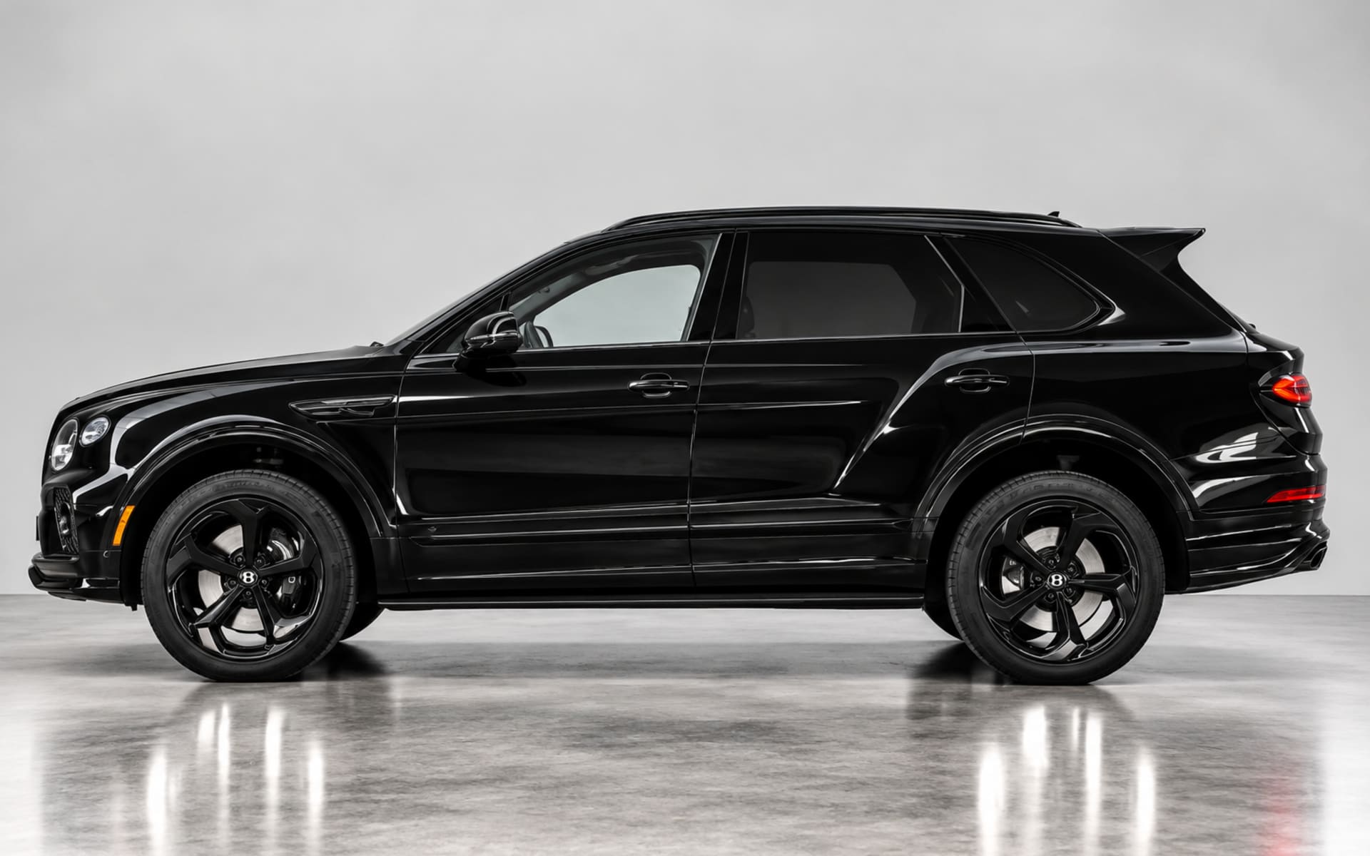 Bentayga S - image 1