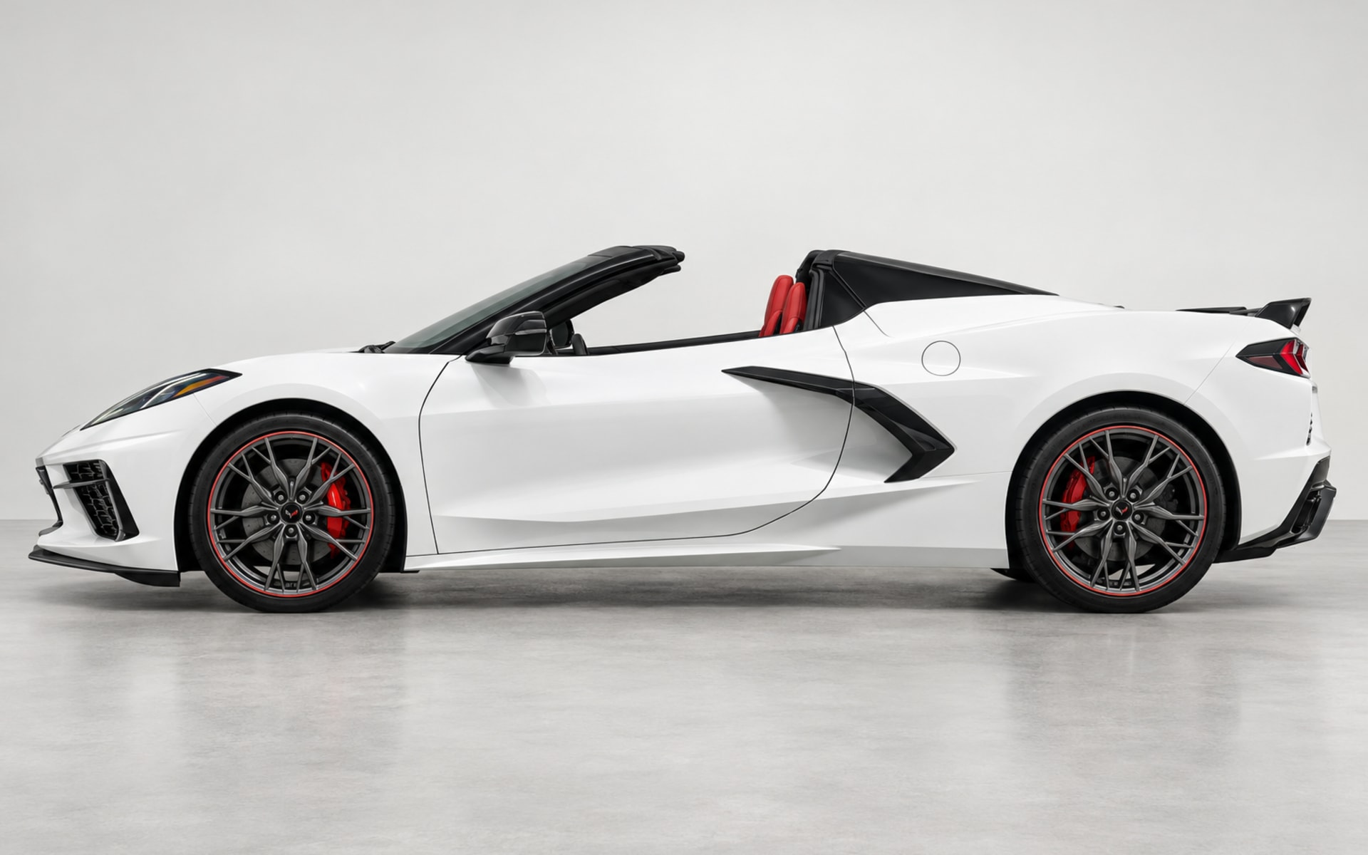 Corvette C8 Stingray Convertible - image 1