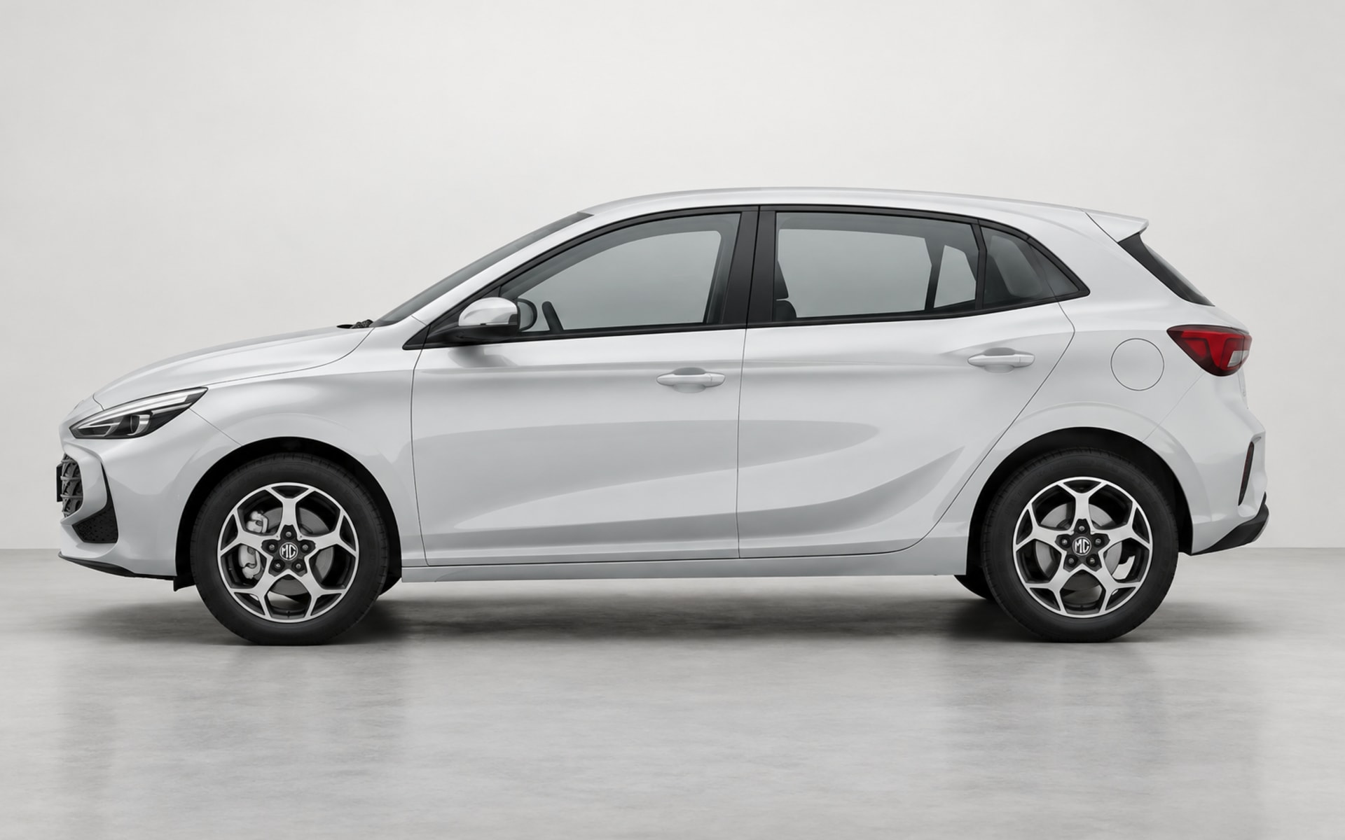 MG MG3 image 1