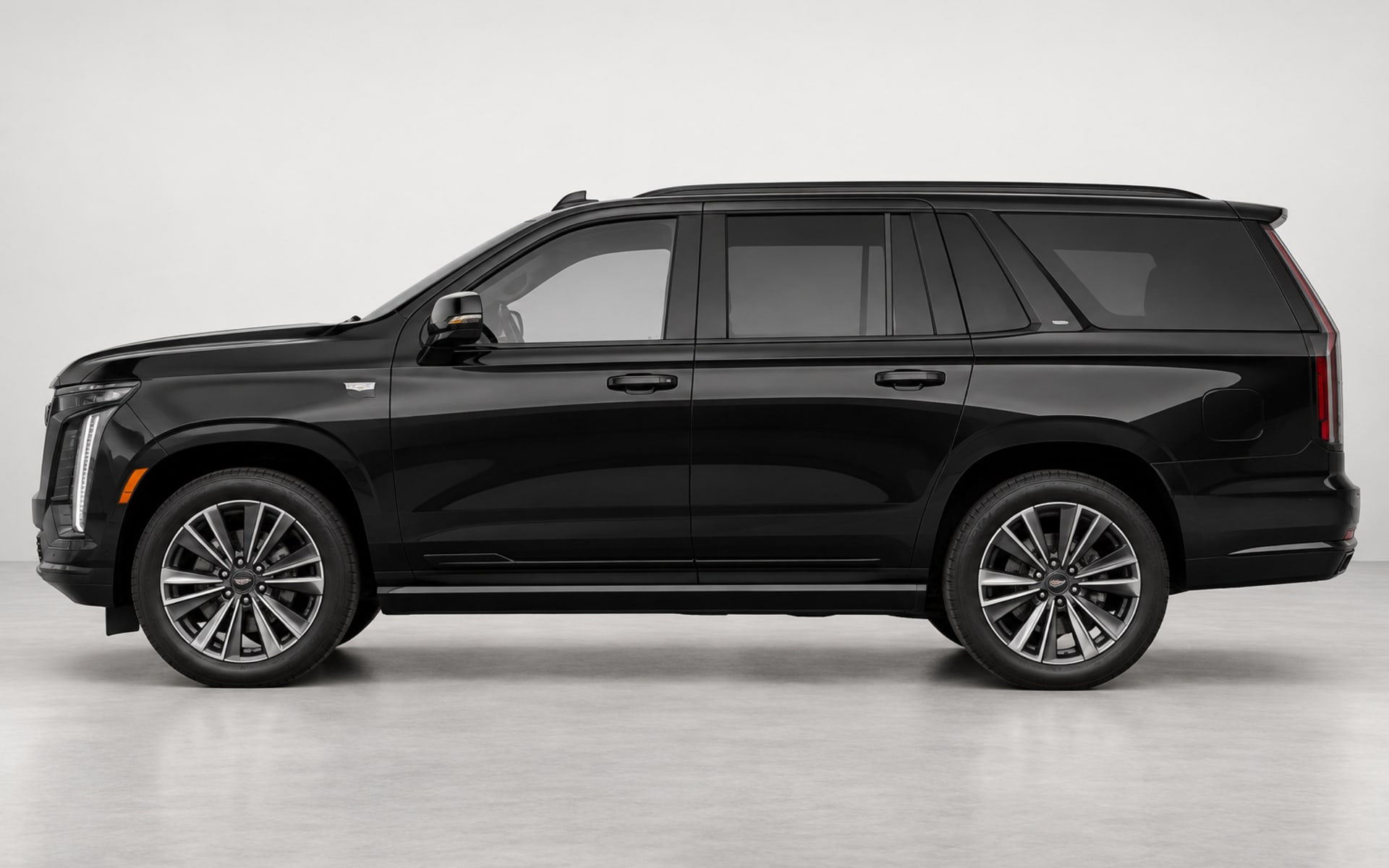 Escalade Sport - image 1