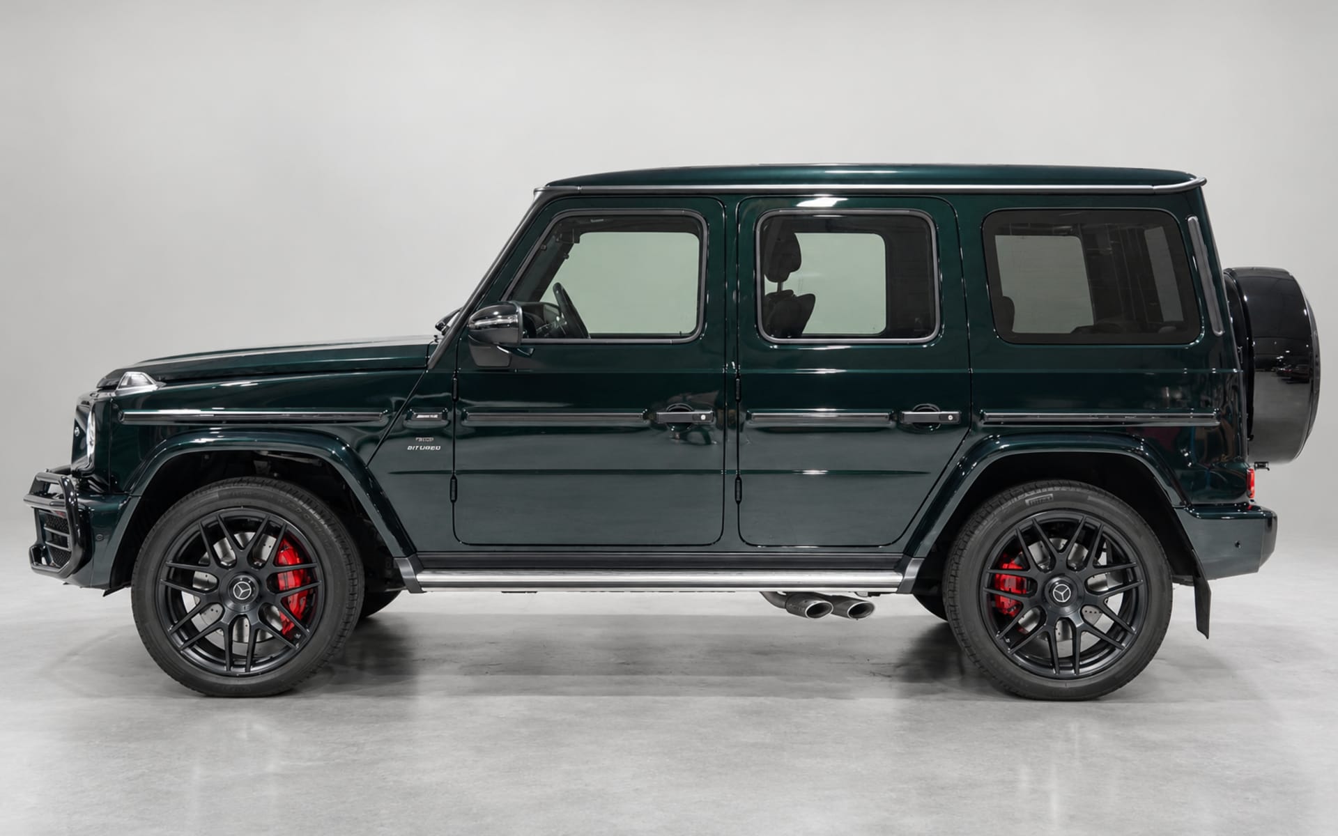 G63 AMG Night Package - image 1