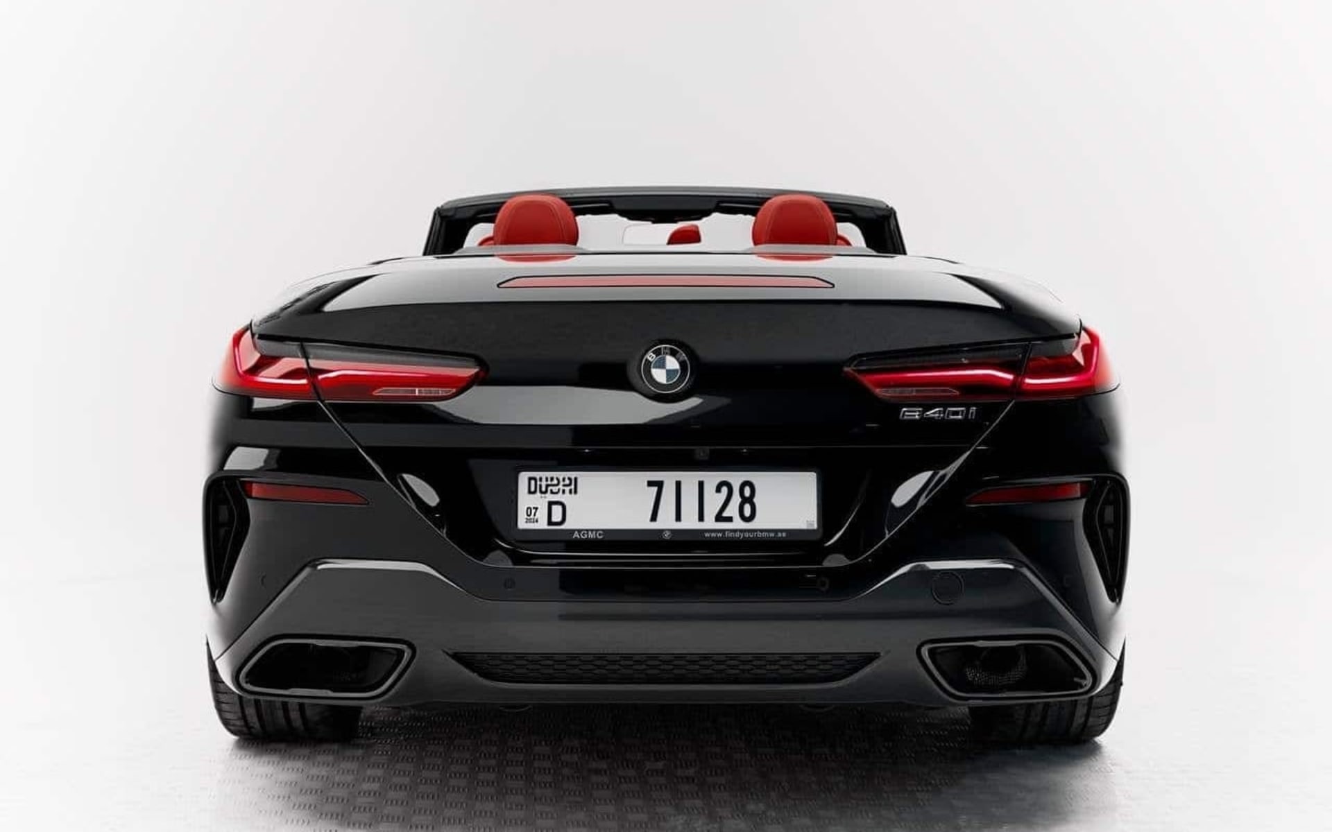 BMW 840i Convertible 2024 thumbnail 3