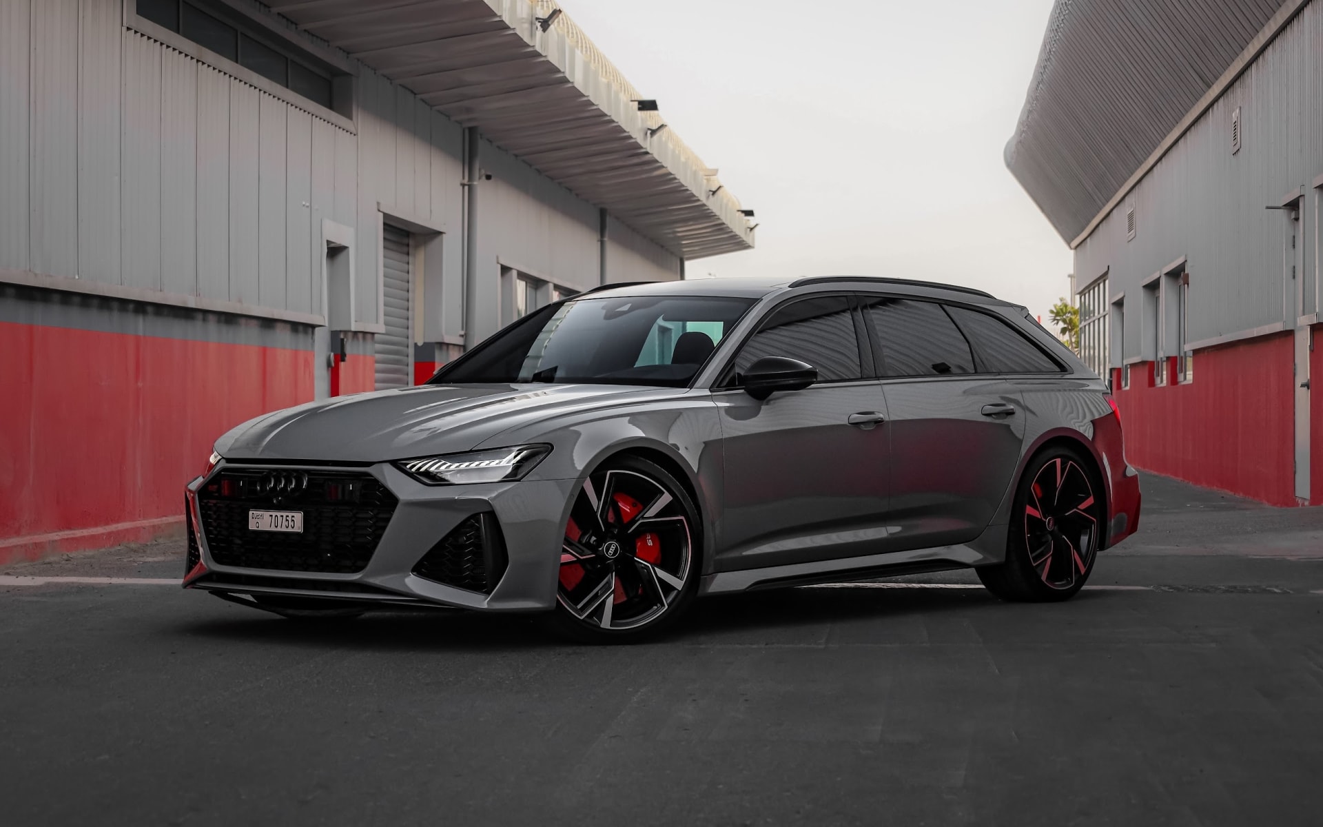 Audi RS6 Avant 2024 for rent in Dubai