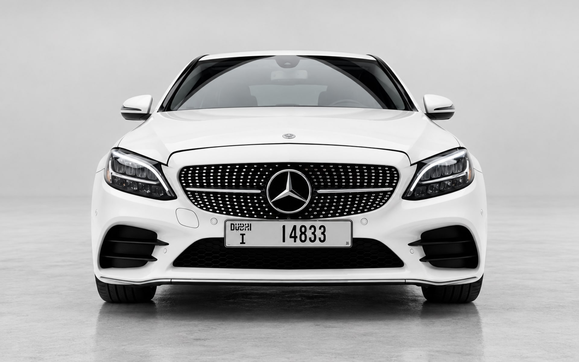 Mercedes-Benz C 300 2021 thumbnail 3