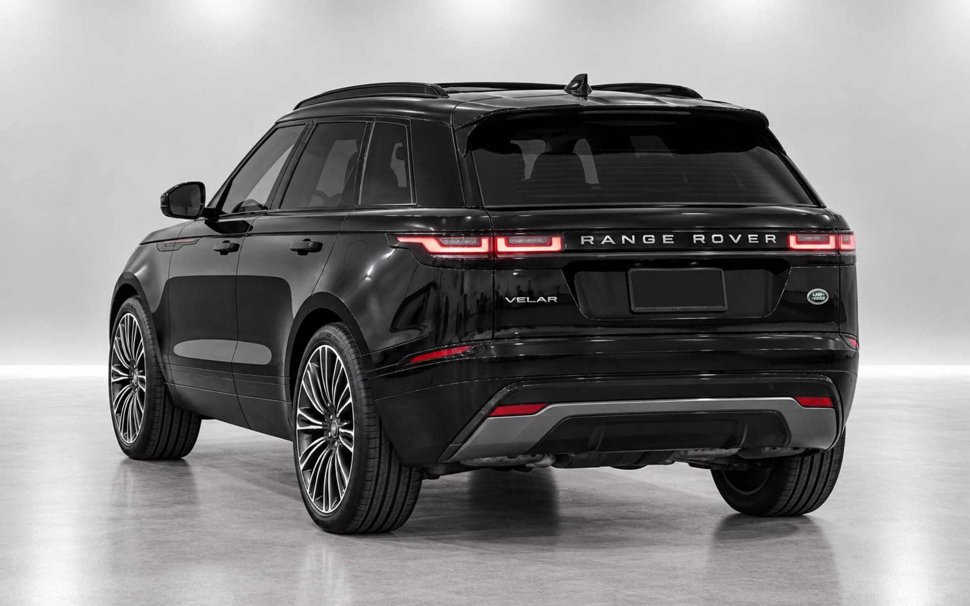 Land Rover Range Rover Velar 2020 for rent in Dubai photo 3