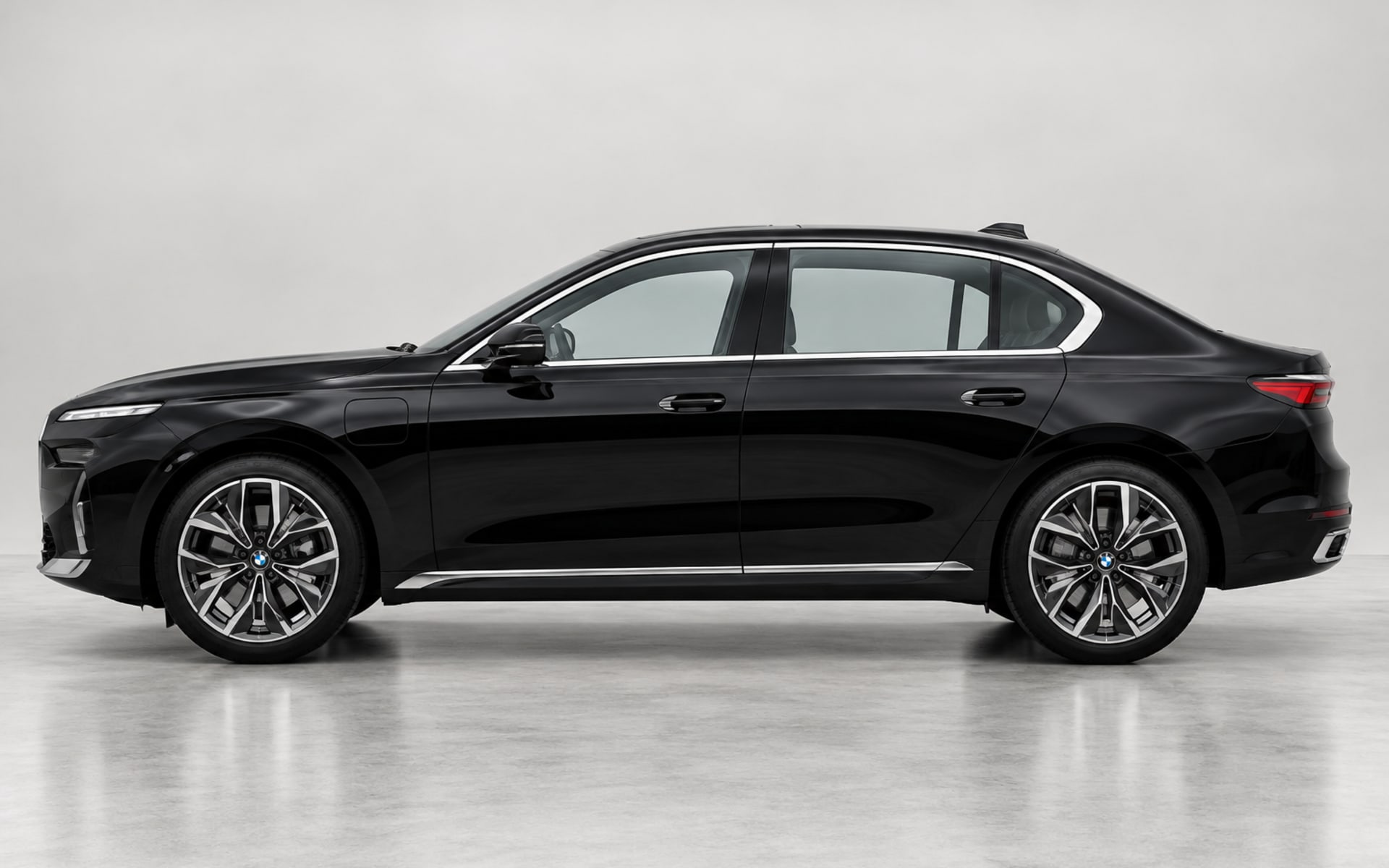 BMW 735i 2025 for rent in Dubai photo 2