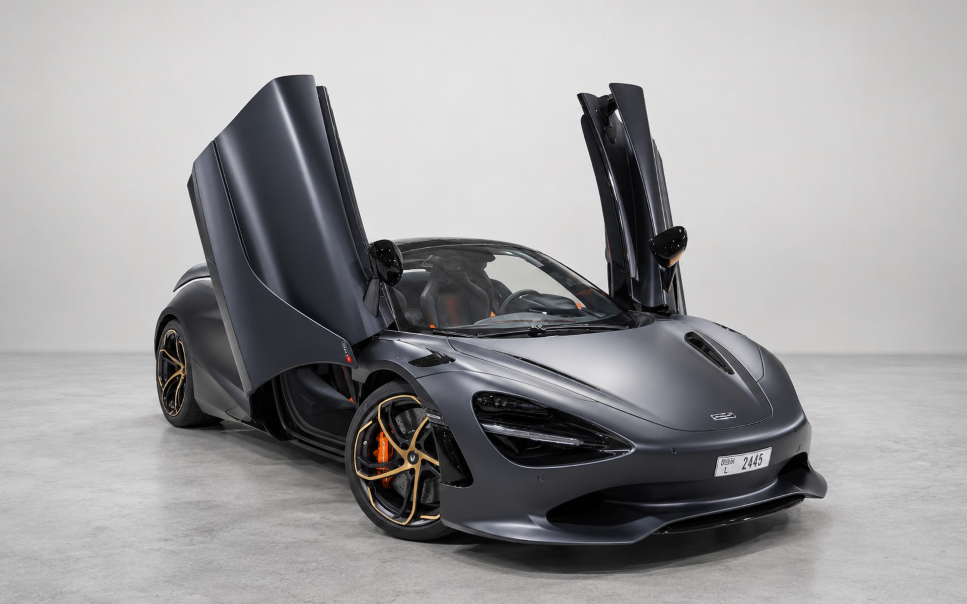 McLaren 750s Spider image 1