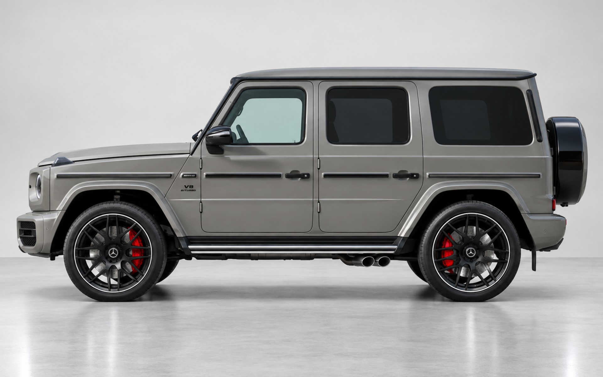 Mercedes-Benz G 63 AMG 2023 for rent in Dubai photo 2
