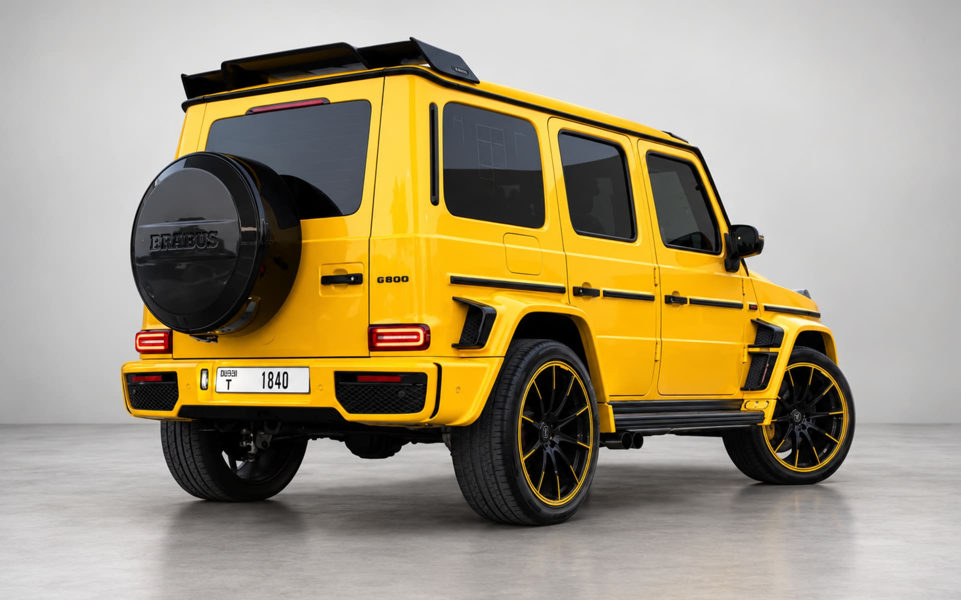 Mercedes-Benz G 63 AMG Brabus 800 Kit 2020 for rent in Dubai photo 3
