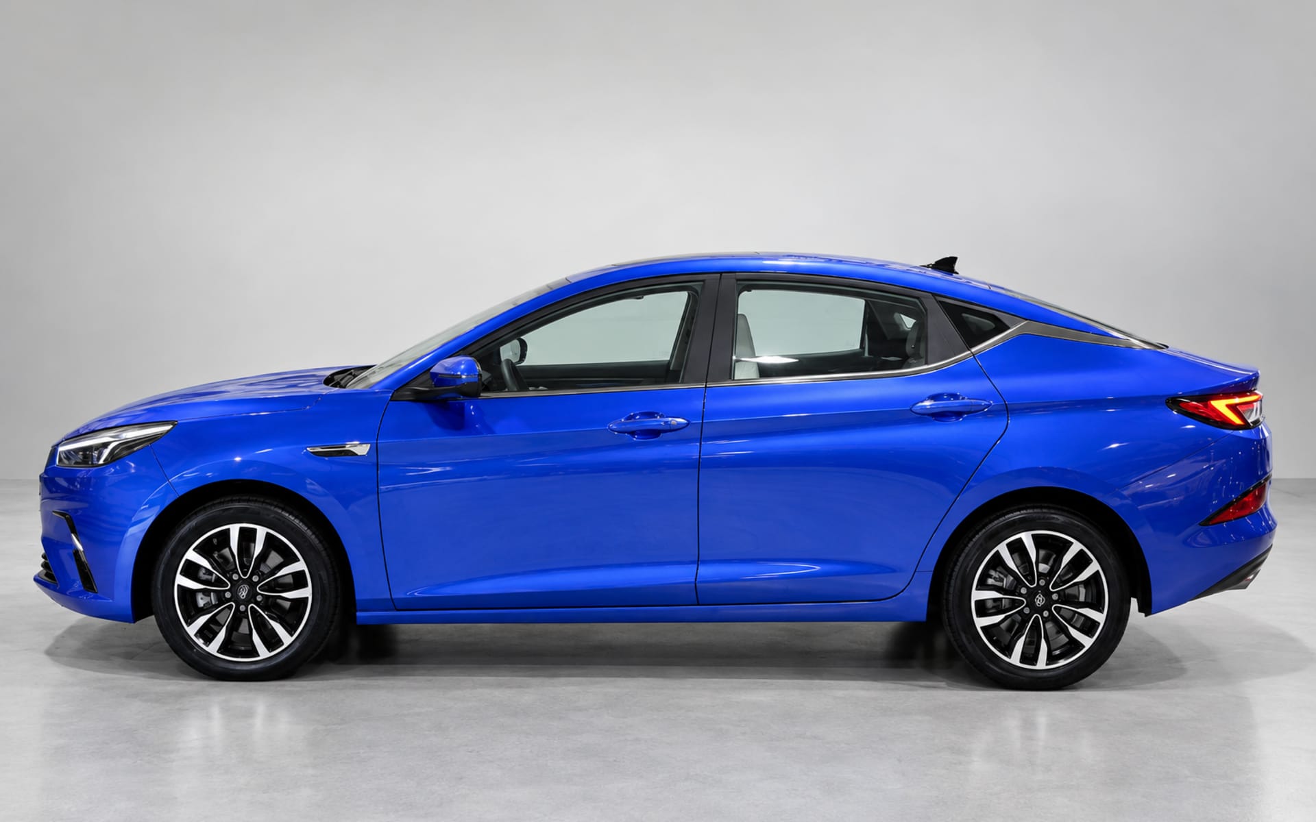 JAC J7 image 1
