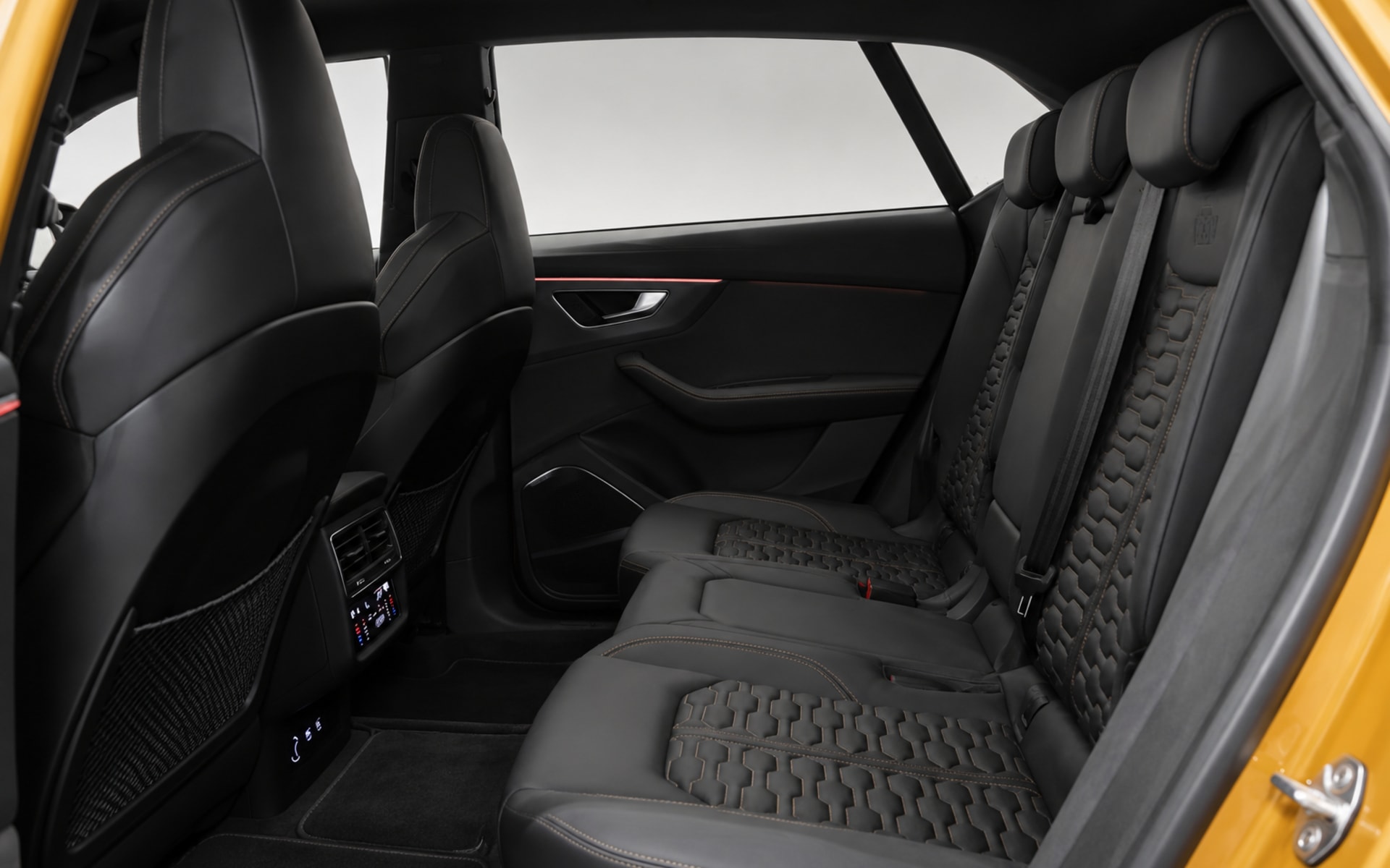 Audi RS Q8 2023 for rent in Dubai photo 5
