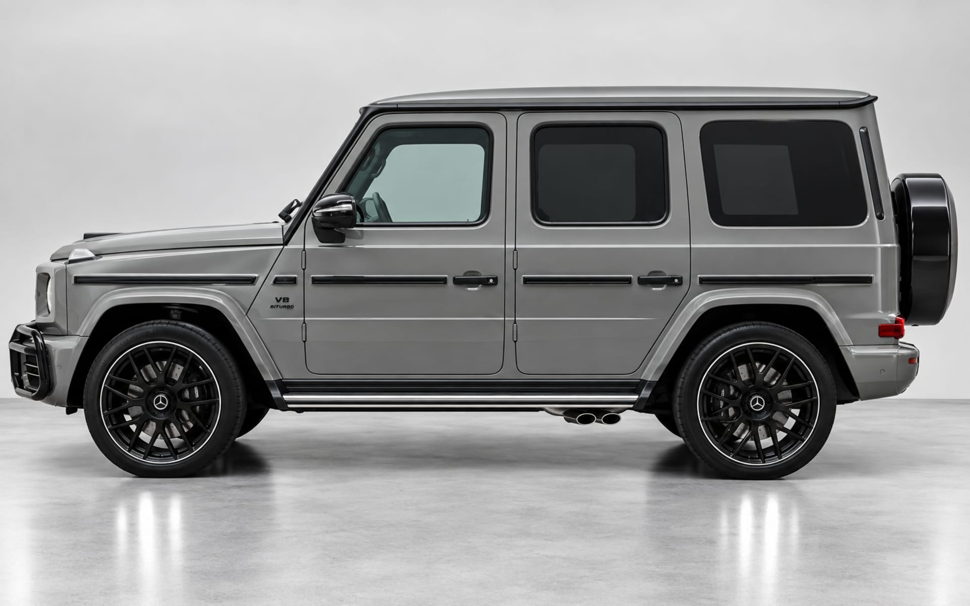 Mercedes-Benz G 63 AMG 2025 for rent in Dubai photo 2