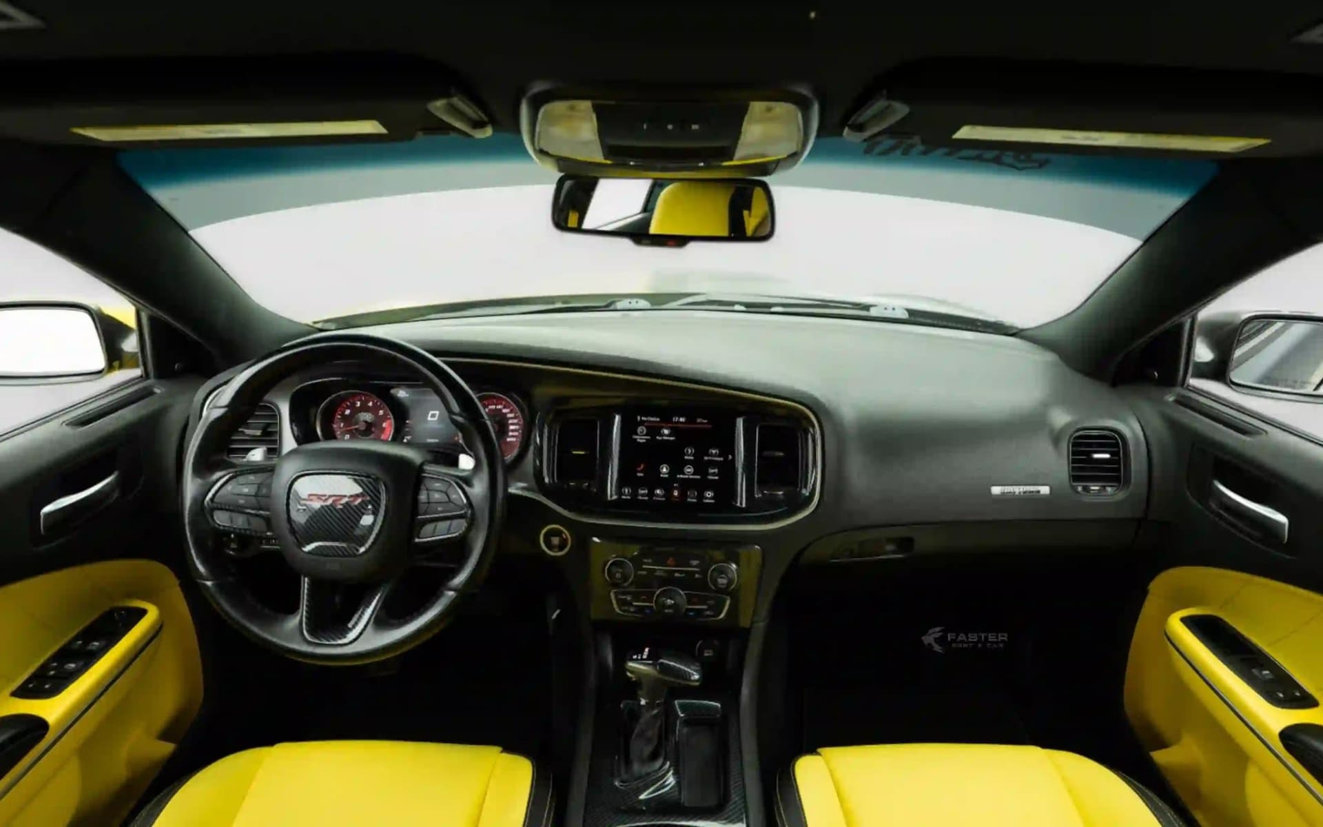 Dodge Charger 2021 thumbnail 3