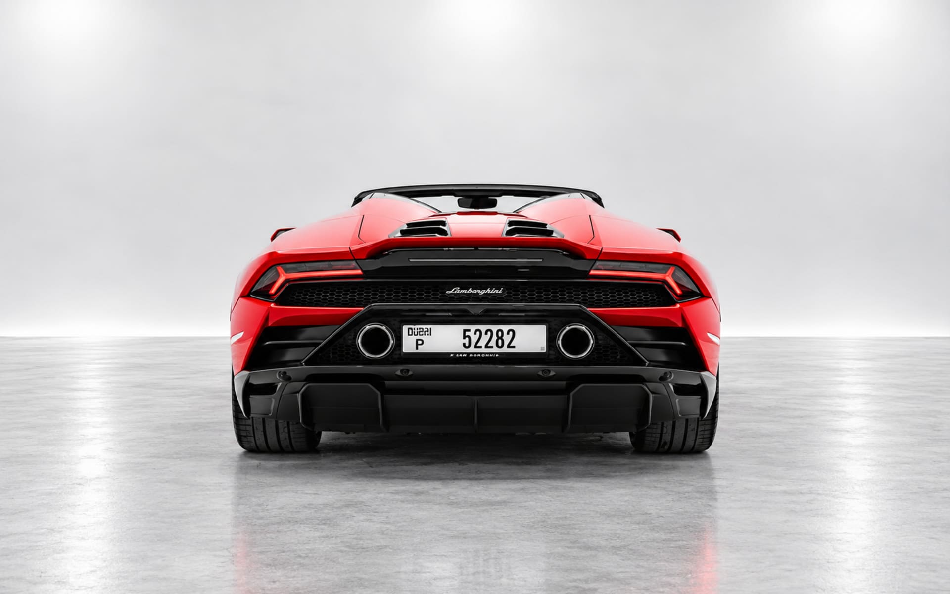 Lamborghini Huracan EVO Spyder 2025 for rent in Dubai photo 3