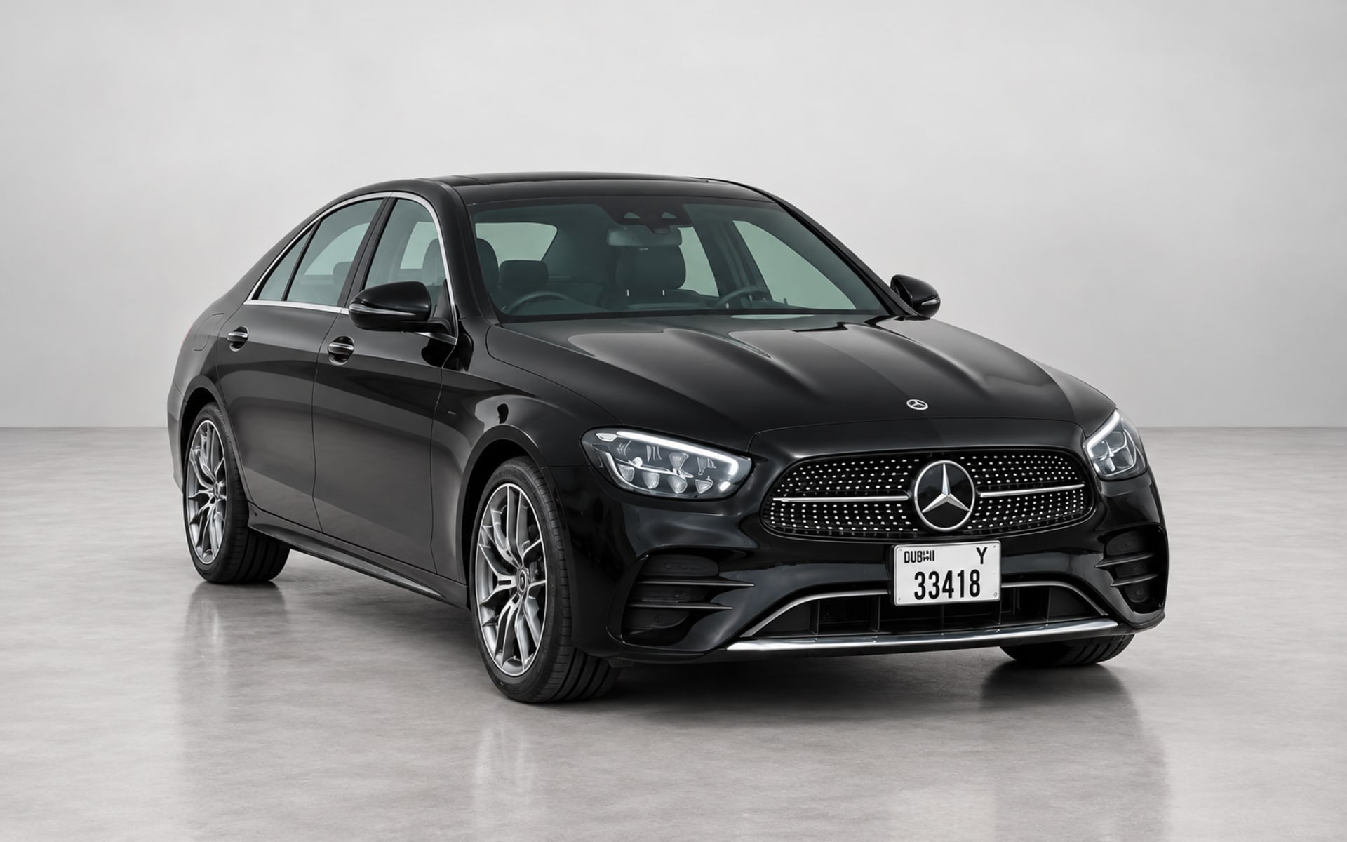 Mercedes-Benz E 350 2021 for rent in Dubai