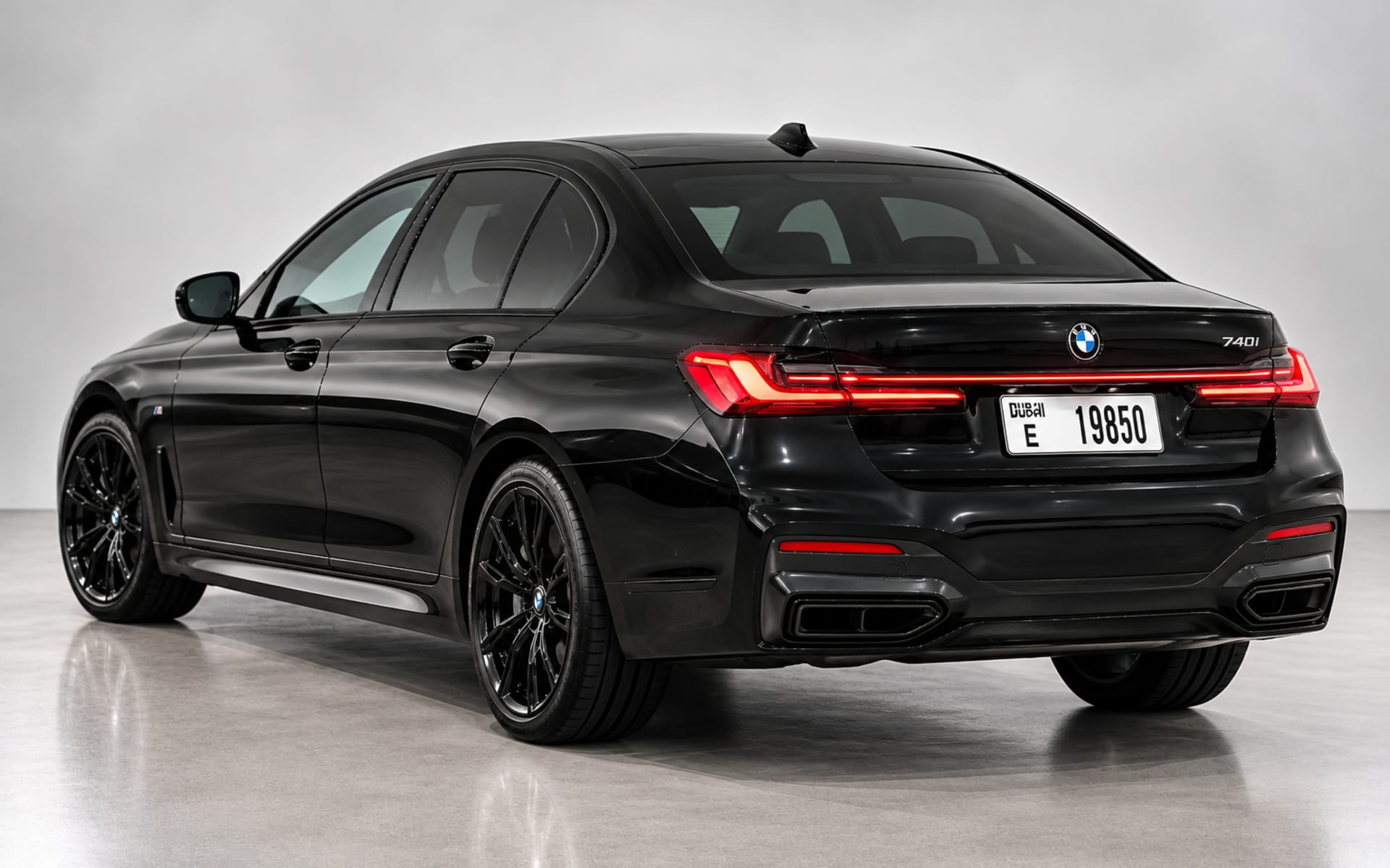 BMW 740Li 2022 for rent in Dubai photo 3